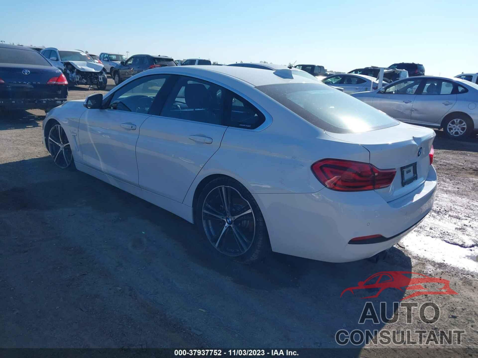 BMW 4 SERIES 2018 - WBA4J1C57JBG77029