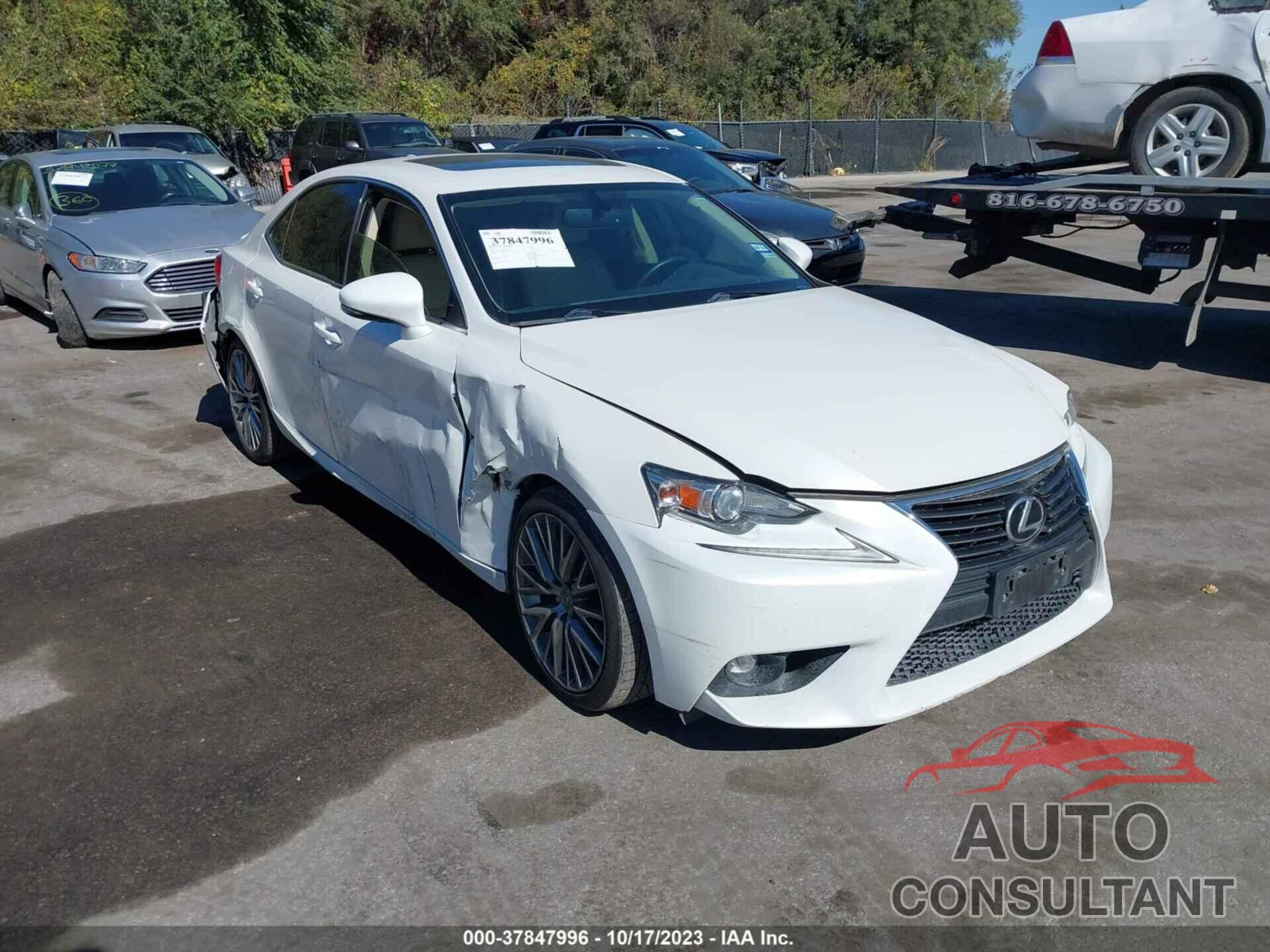 LEXUS IS 250 2015 - JTHBF1D26F5068600