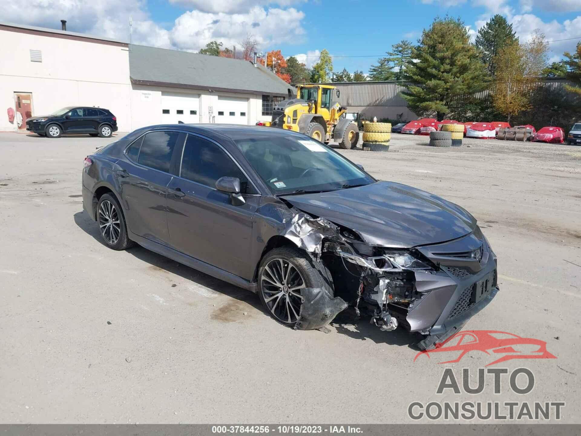 TOYOTA CAMRY 2020 - 4T1G11AKXLU927680