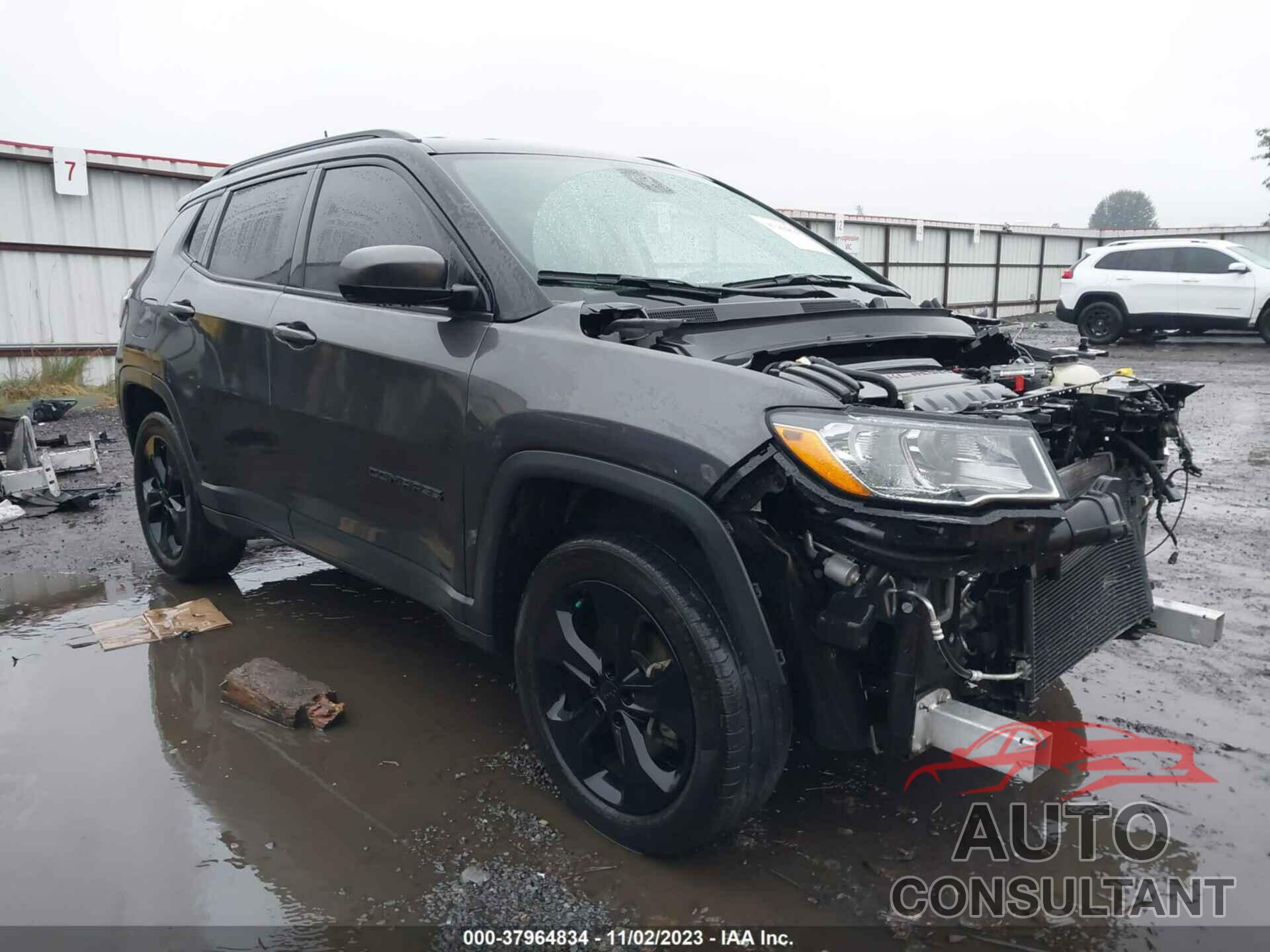 JEEP COMPASS 2018 - 3C4NJDBB7JT304522