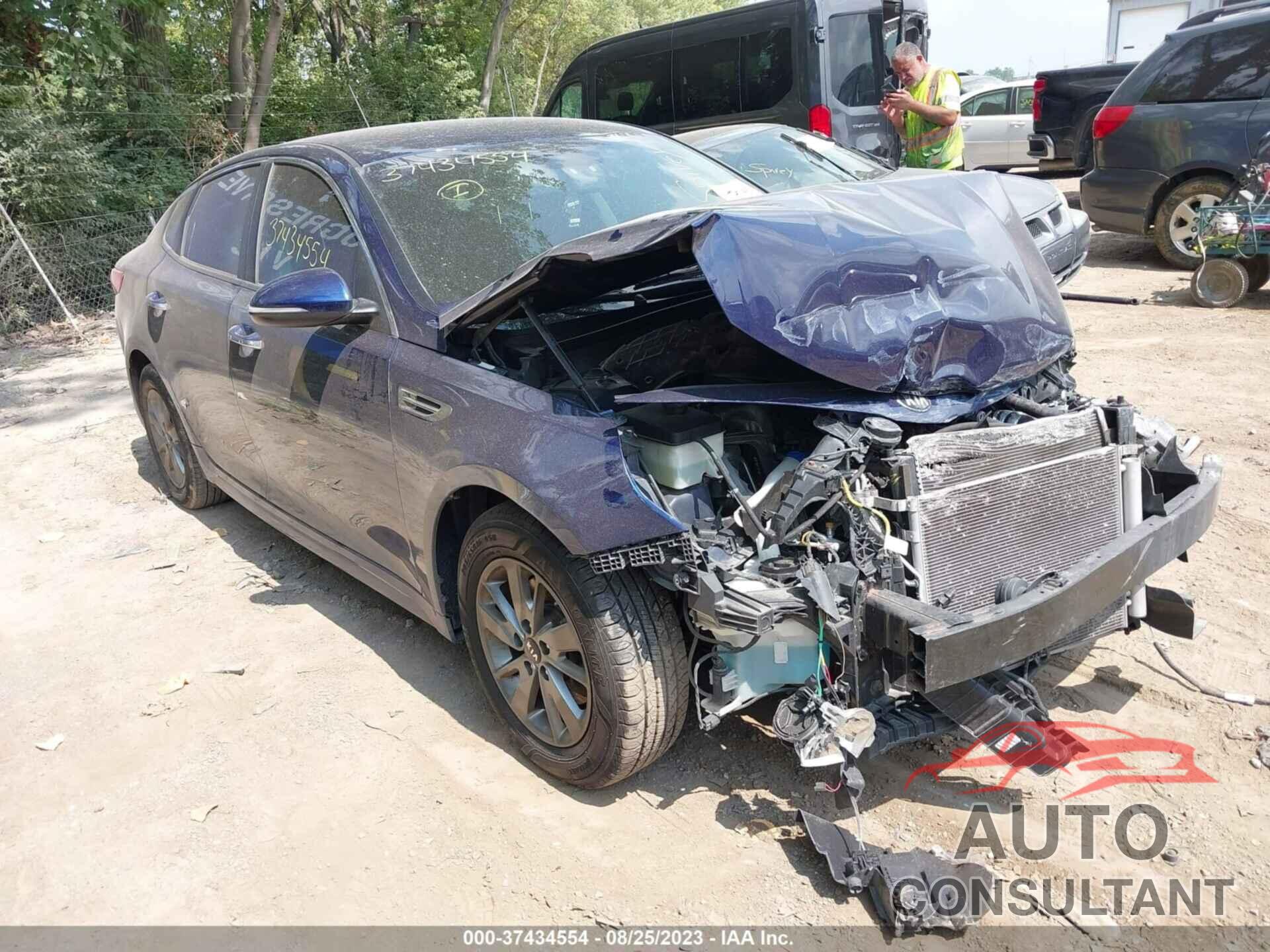 KIA OPTIMA 2016 - 5XXGT4L16GG095321