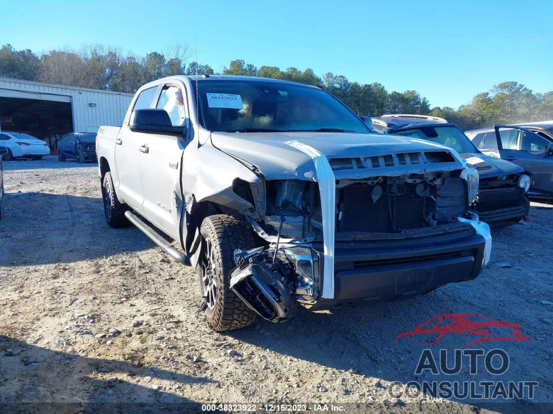 TOYOTA TUNDRA 2019 - 5TFDY5F1XKX853264