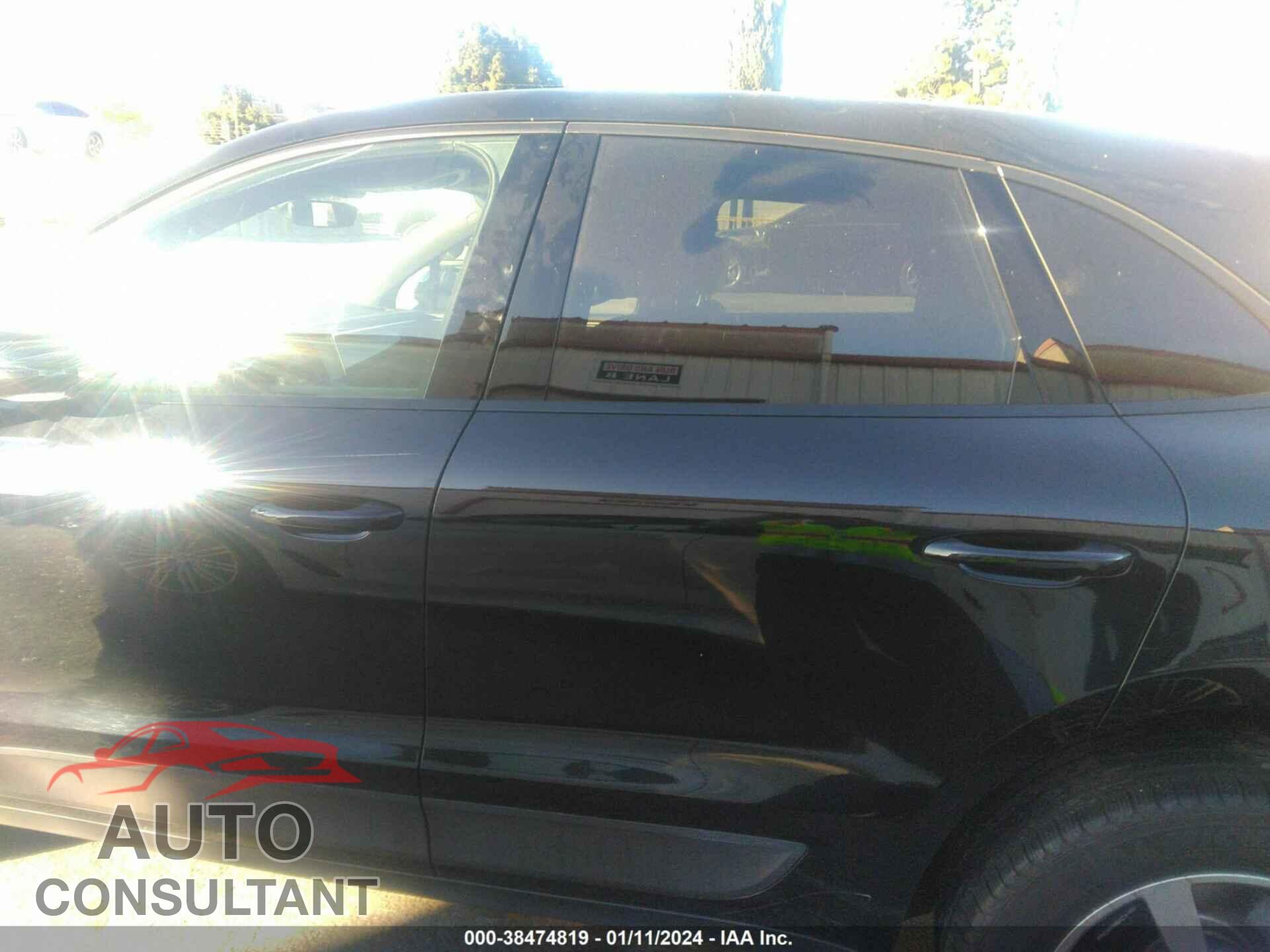 PORSCHE MACAN 2020 - WP1AA2A59LLB11994