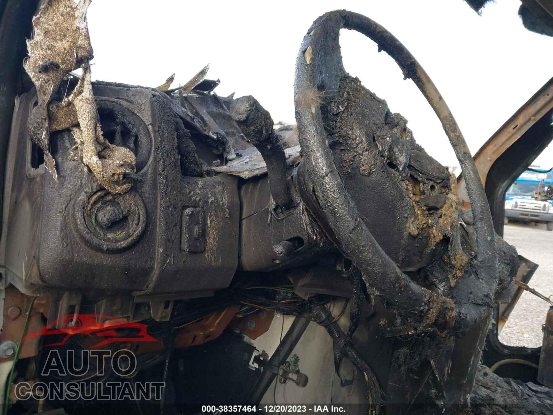 FORD E-450 CUTAWAY 2015 - 1FDFE4FS1FDA12330