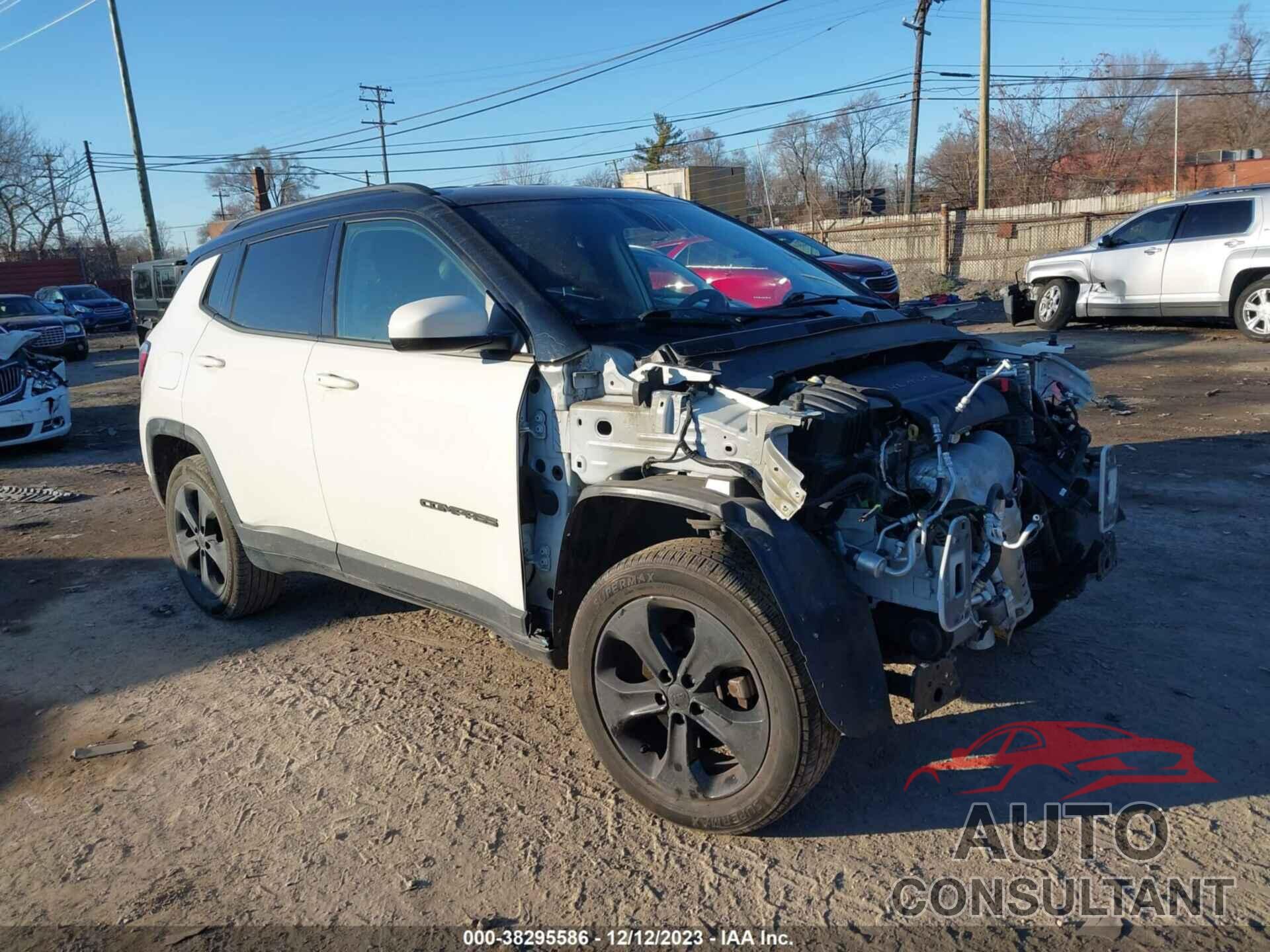 JEEP COMPASS 2018 - 3C4NJDBB2JT395179