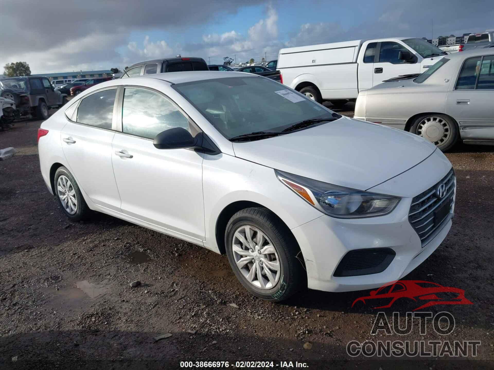 HYUNDAI ACCENT 2019 - 3KPC24A32KE069984