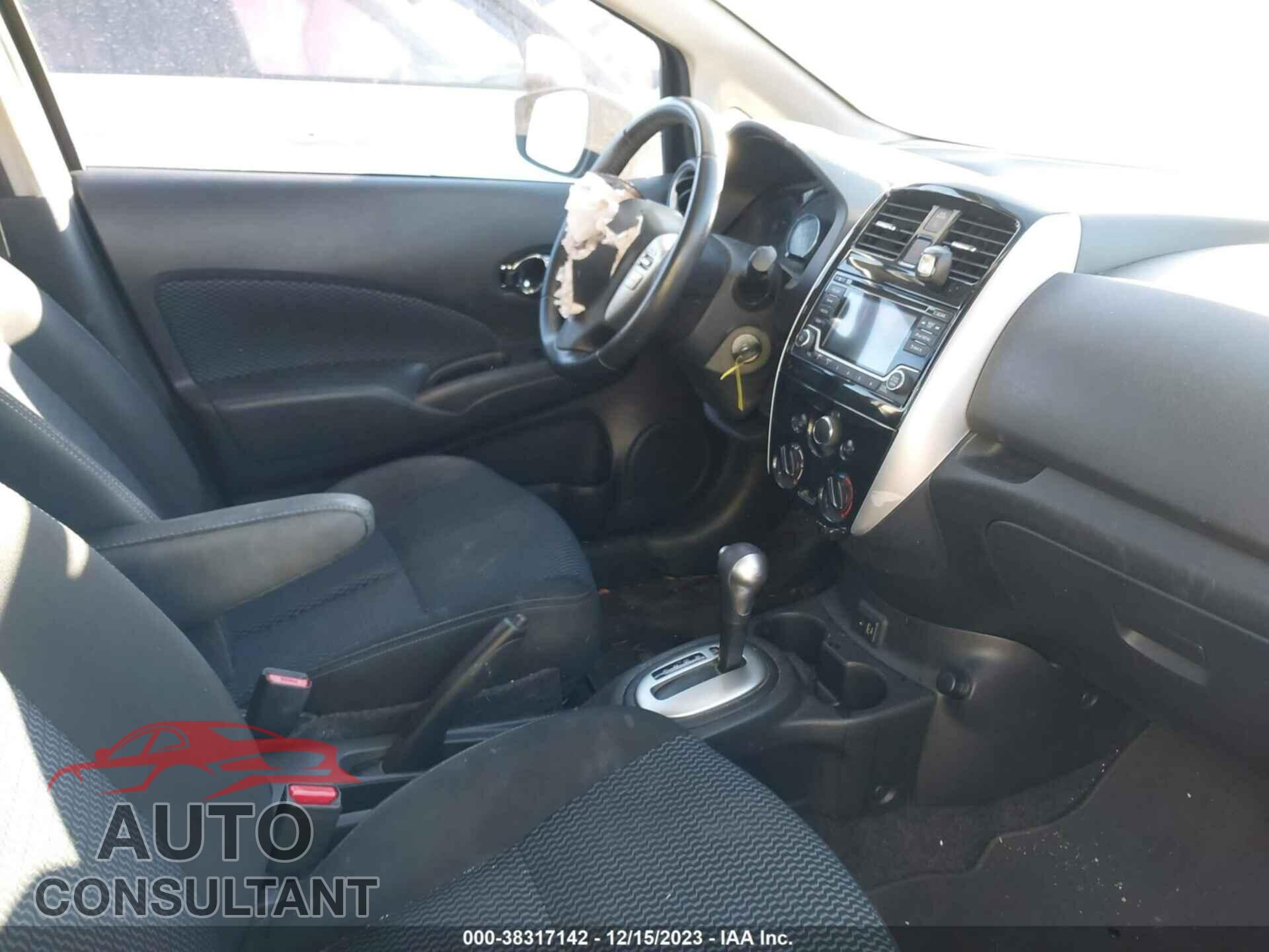 NISSAN VERSA NOTE 2017 - 3N1CE2CP6HL376464