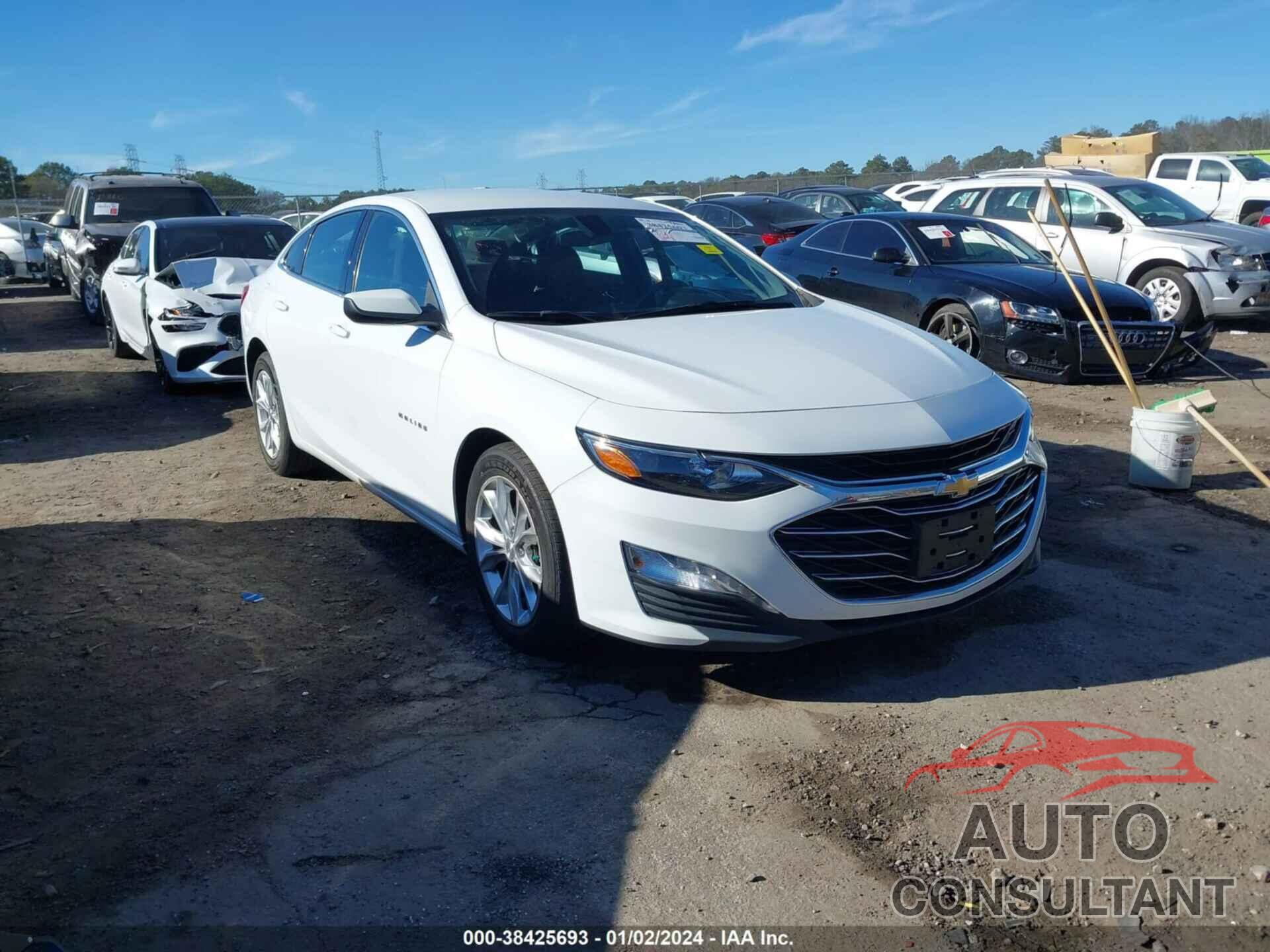 CHEVROLET MALIBU 2021 - 1G1ZD5ST0MF070562