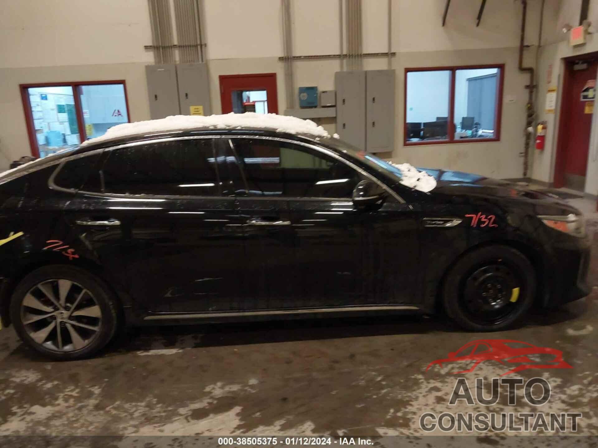 KIA OPTIMA 2016 - 5XXGV4L23GG048976