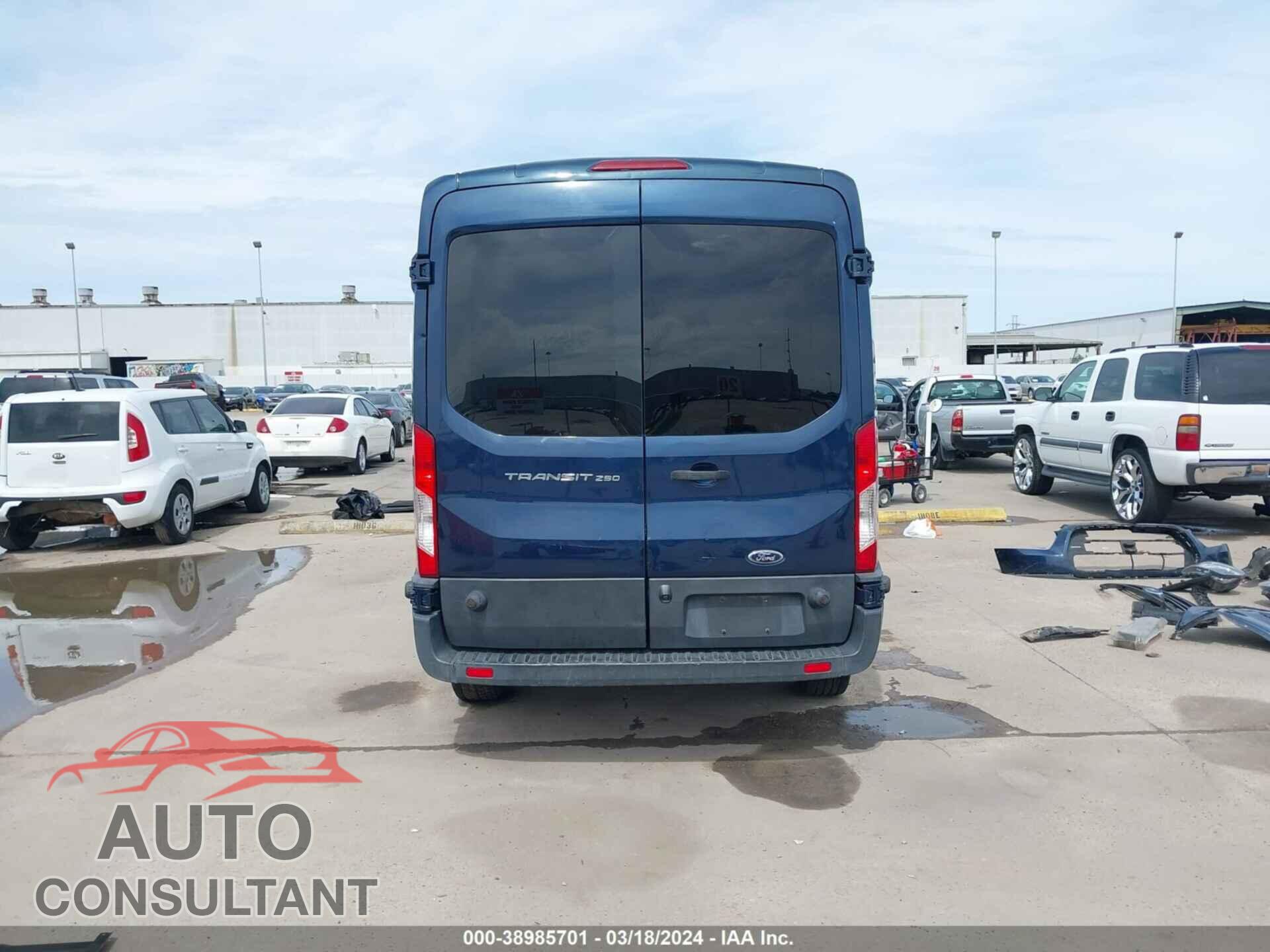 FORD TRANSIT 2017 - 1FTYR2CM9HKA10030