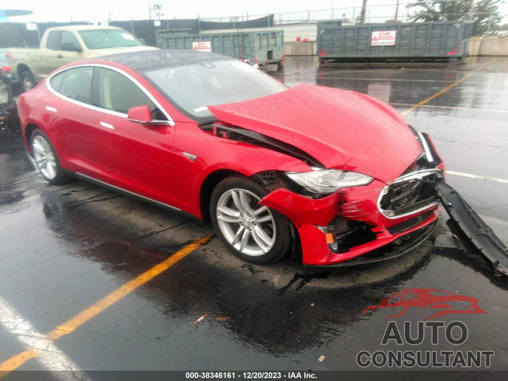 TESLA MODEL S 2015 - 5YJSA1H18FF082031