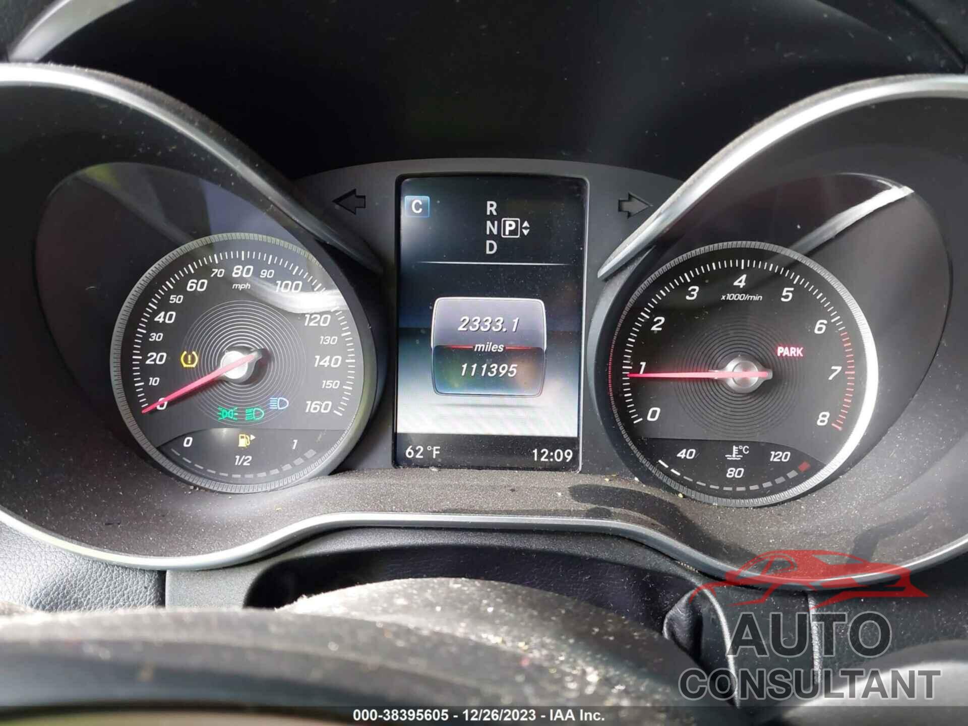 MERCEDES-BENZ C 300 2015 - 55SWF4JB1FU050883