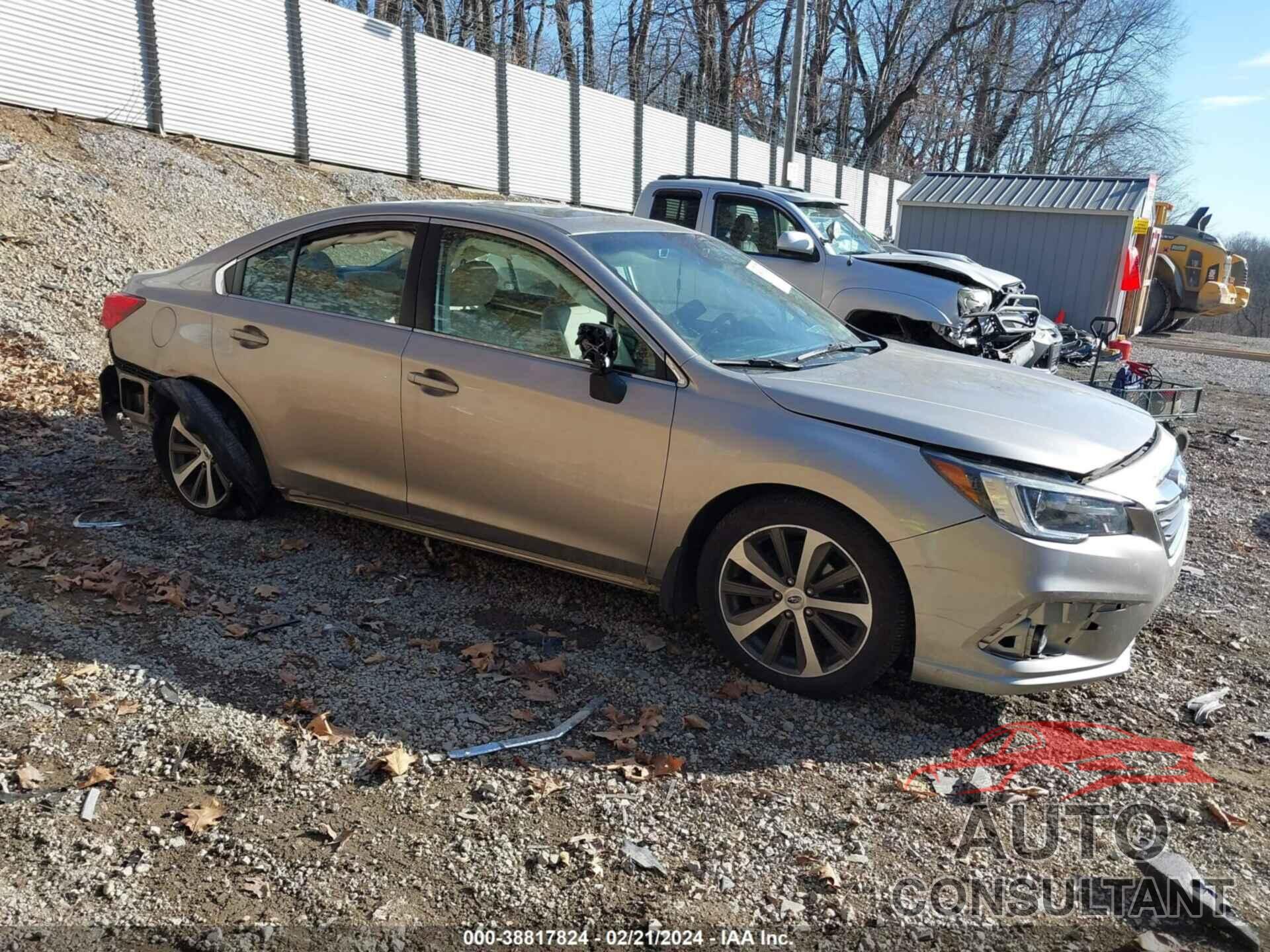 SUBARU LEGACY 2019 - 4S3BNAN68K3010886