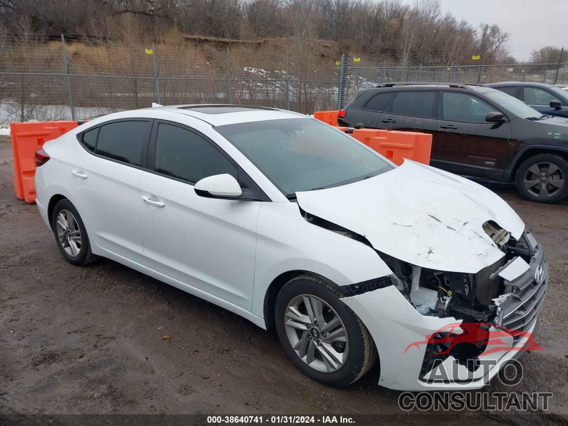 HYUNDAI ELANTRA 2020 - 5NPD84LF9LH520612