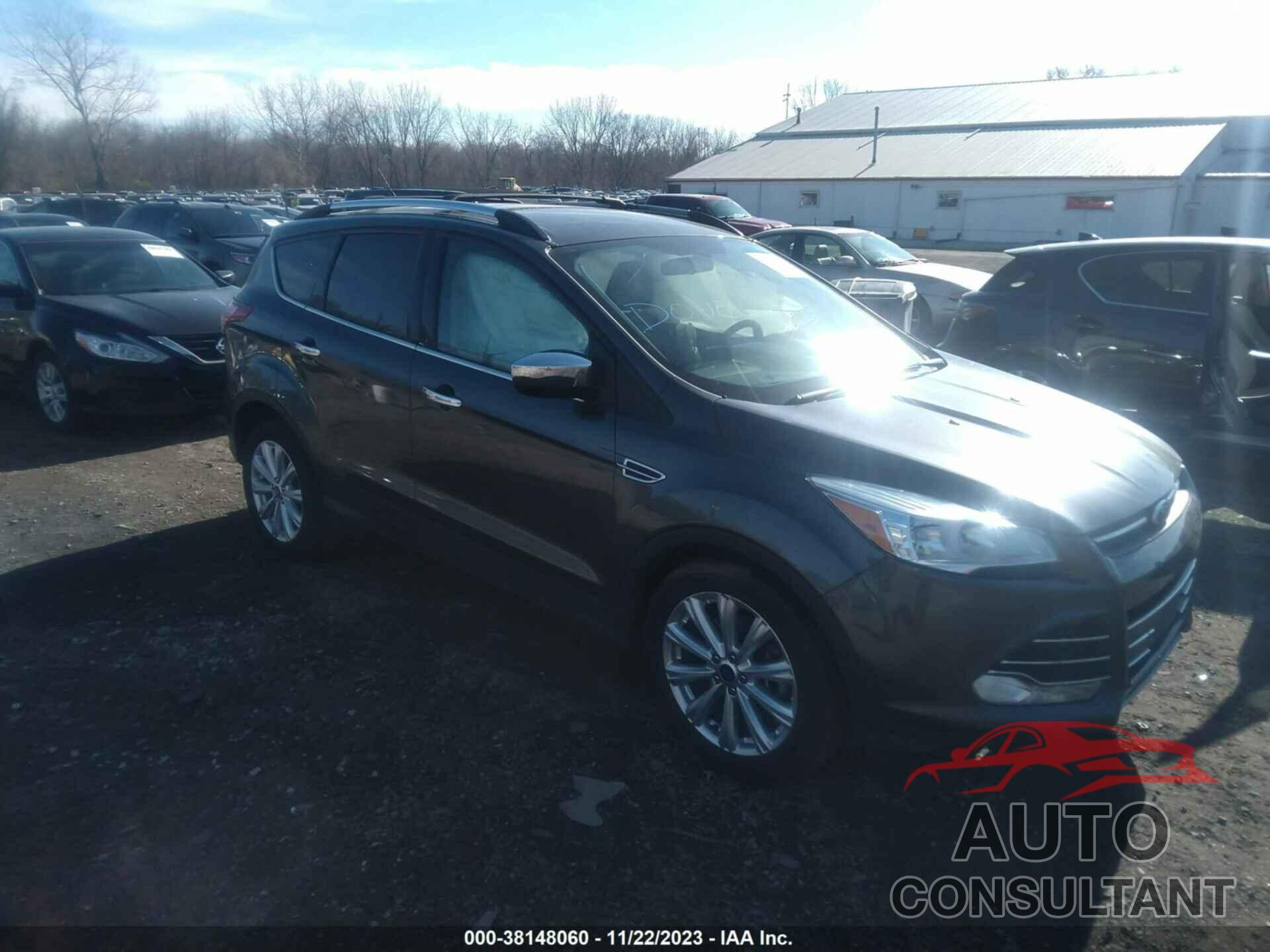 FORD ESCAPE 2015 - 1FMCU9G92FUA08267