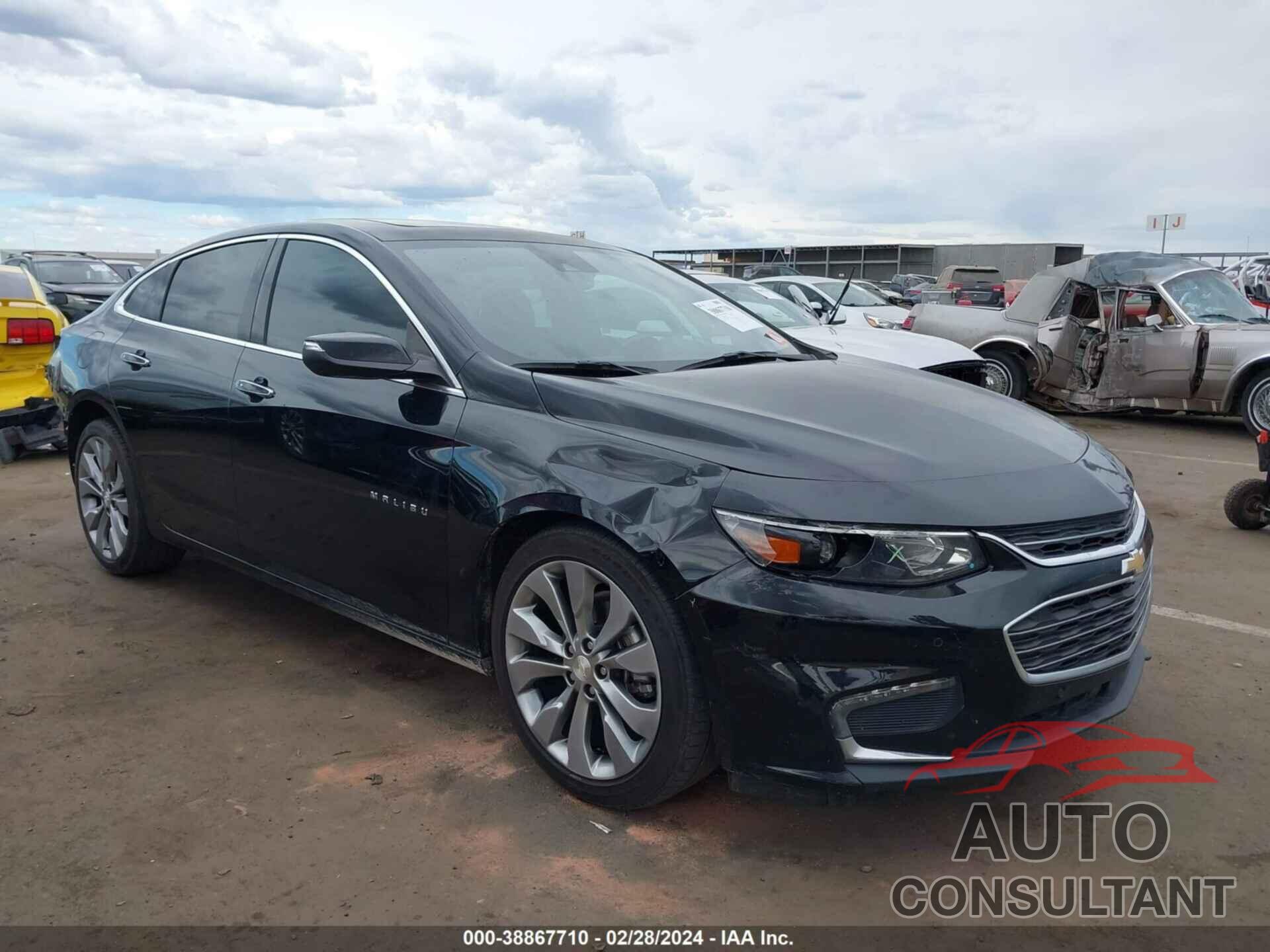 CHEVROLET MALIBU 2018 - 1G1ZE5SX0JF100462