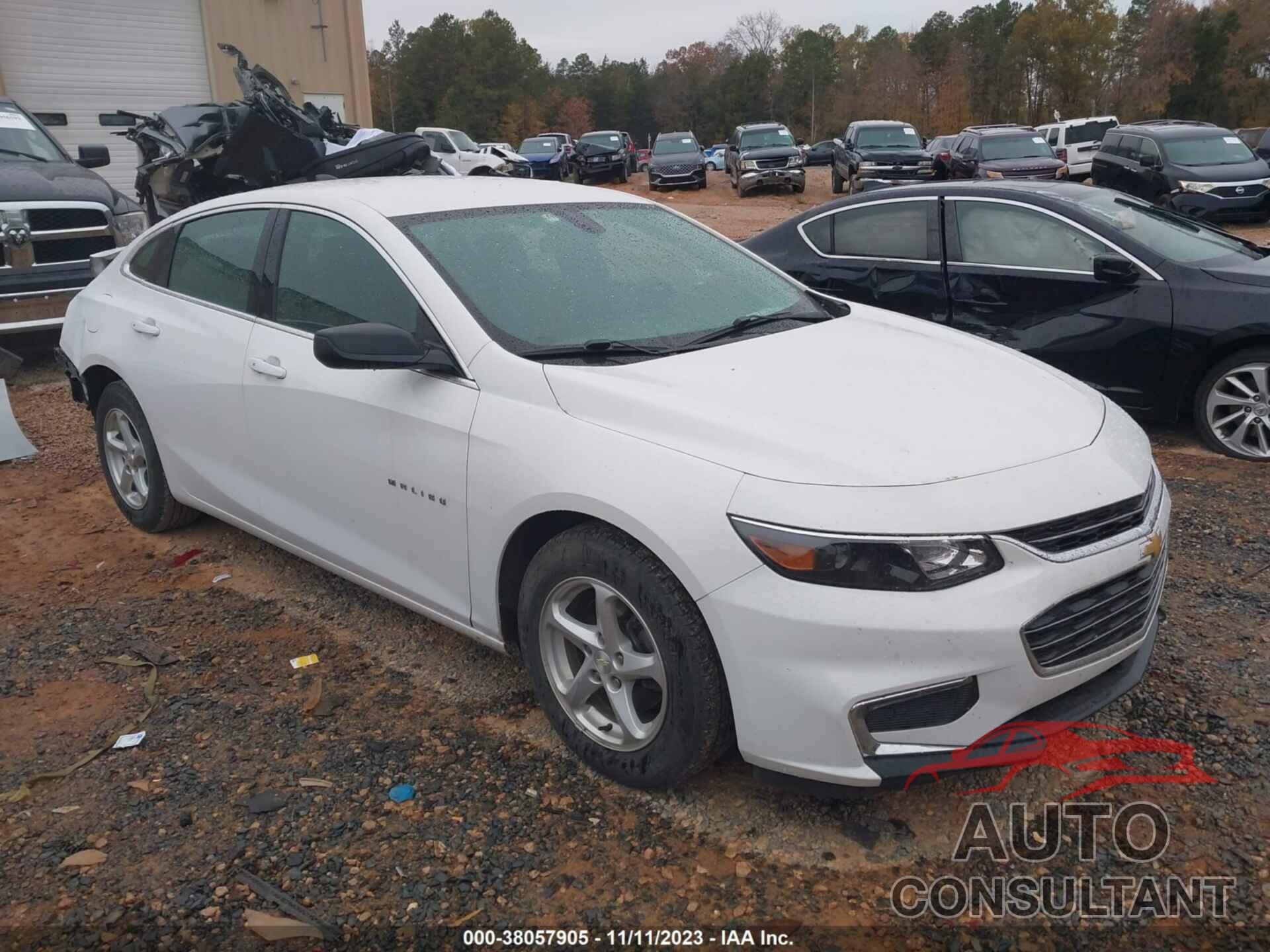 CHEVROLET MALIBU 2018 - 1G1ZB5ST3JF260857