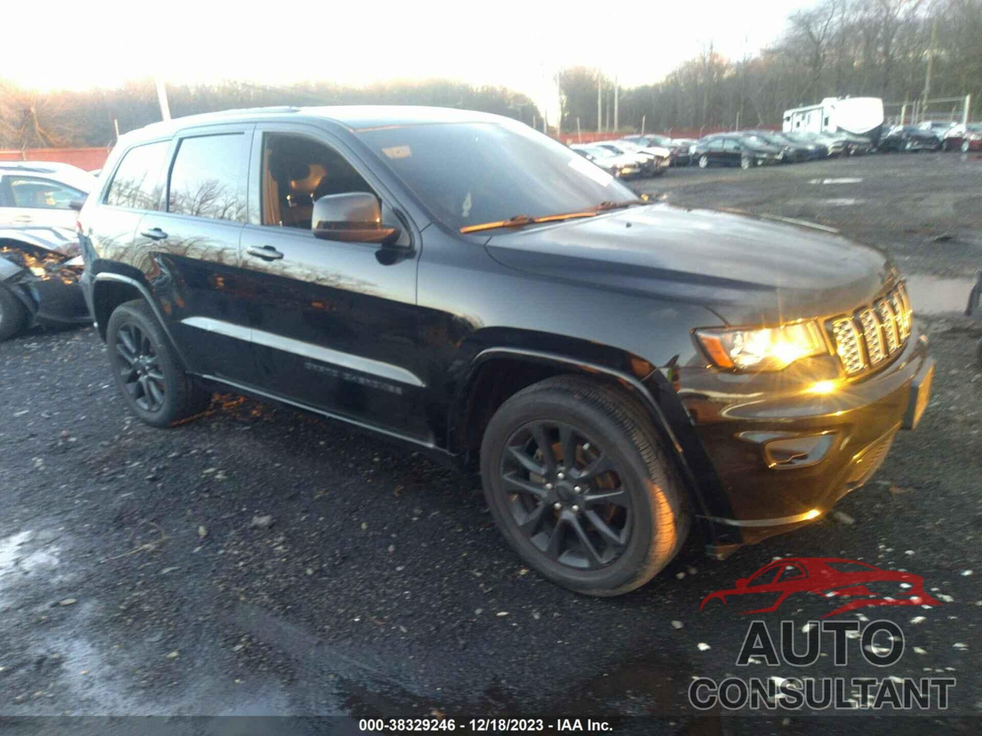 JEEP GRAND CHEROKEE 2018 - 1C4RJFAG1JC475546