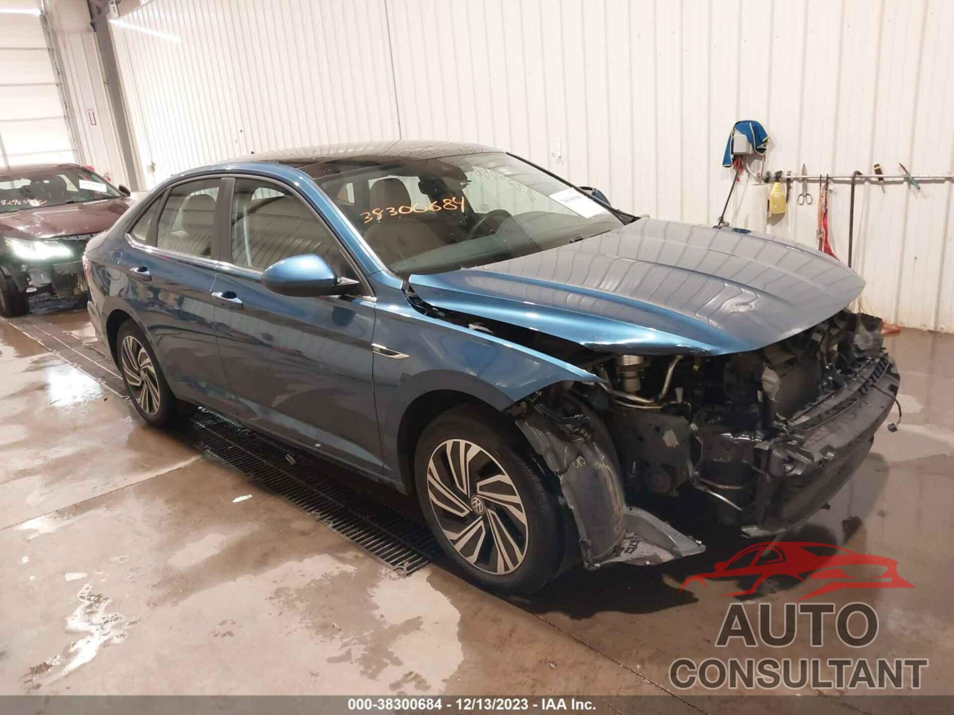 VOLKSWAGEN JETTA 2020 - 3VWEB7BU8LM039412