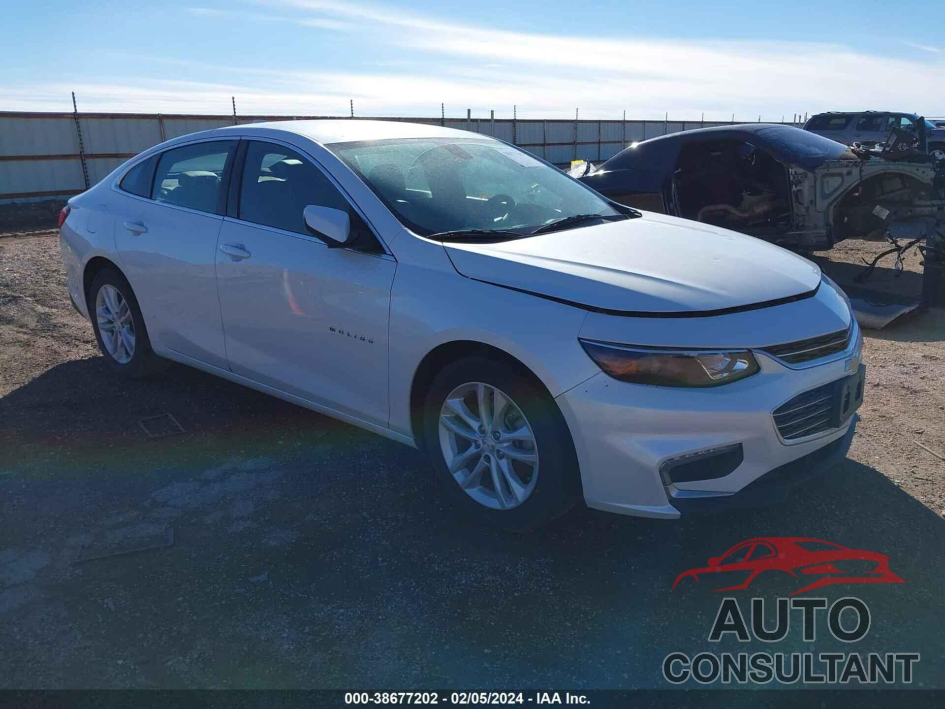 CHEVROLET MALIBU 2017 - 1G1ZE5ST5HF243947