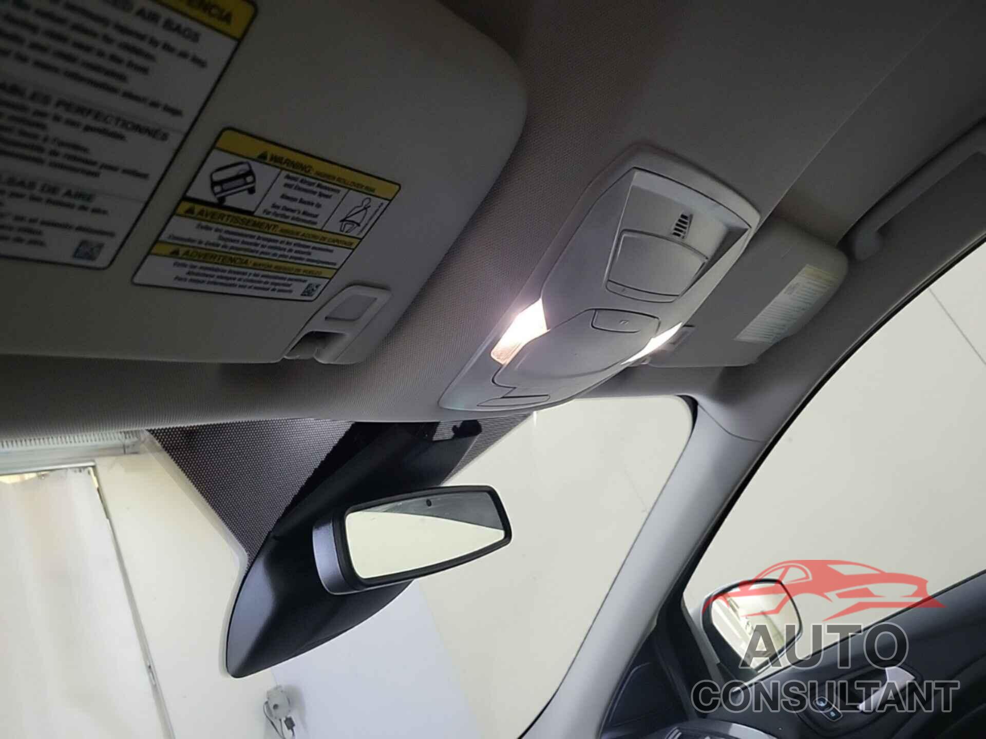 FORD ESCAPE 2019 - 1FMCU0GD5KUB33354