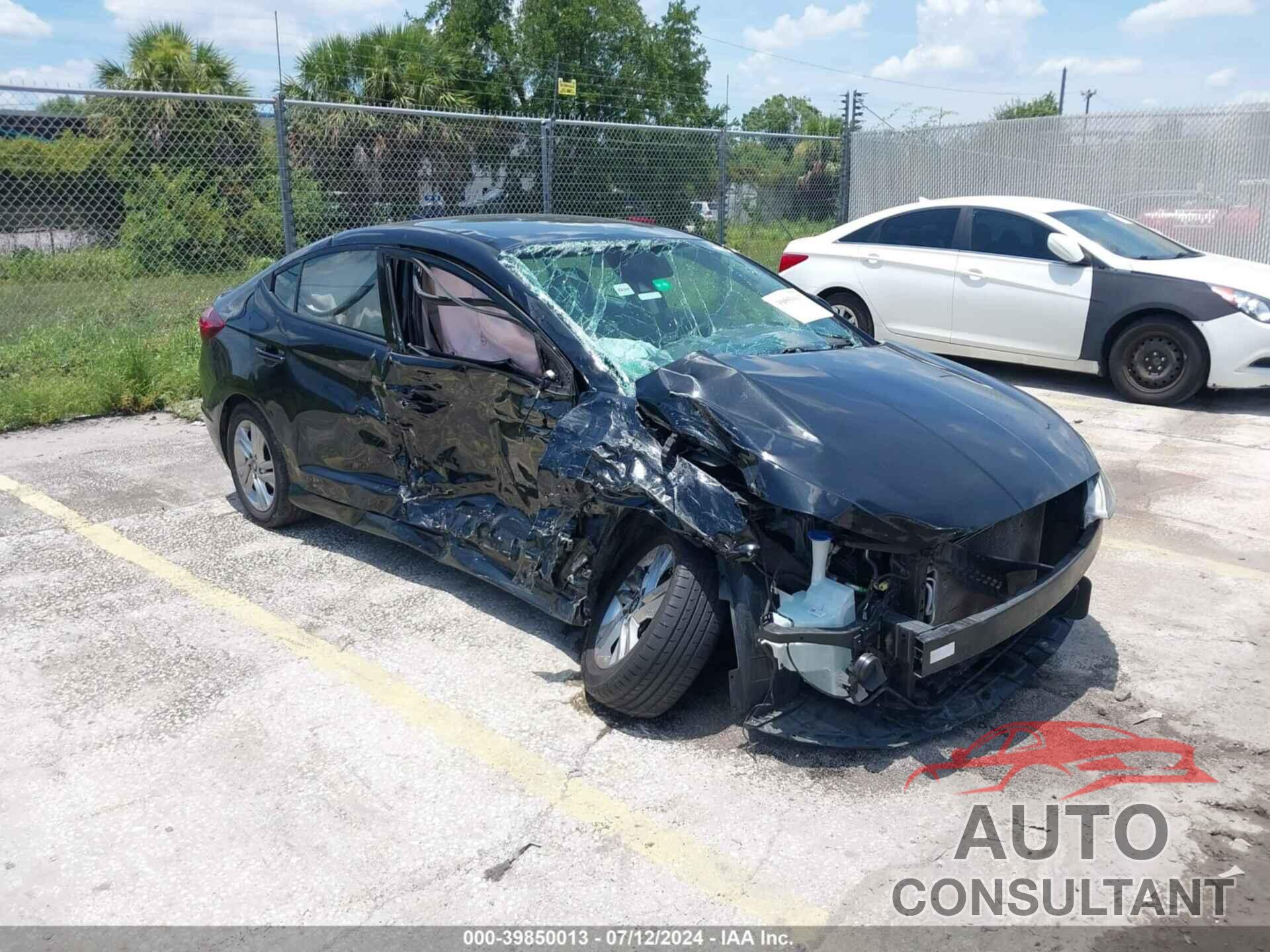 HYUNDAI ELANTRA 2020 - 5NPD84LF2LH575063