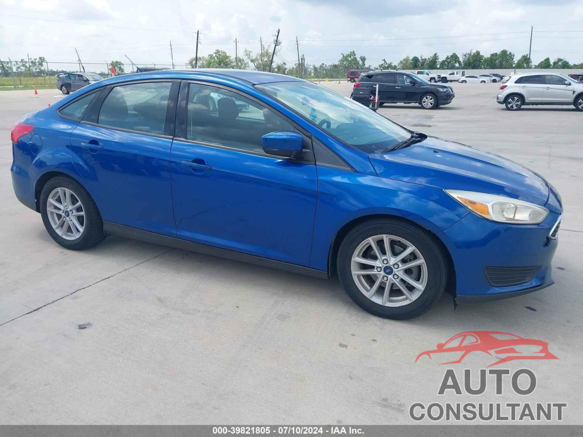 FORD FOCUS 2018 - 1FADP3F28JL216773