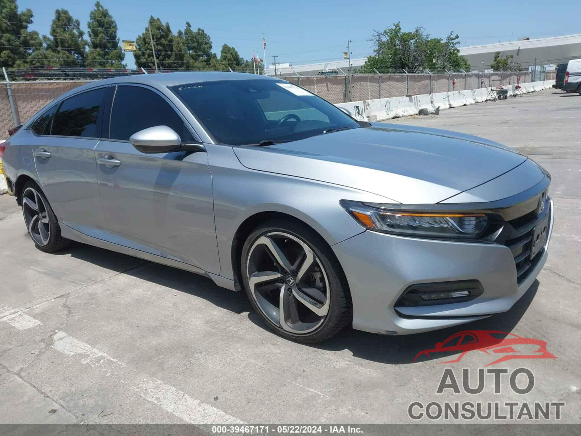 HONDA ACCORD 2018 - 1HGCV1F34JA189710