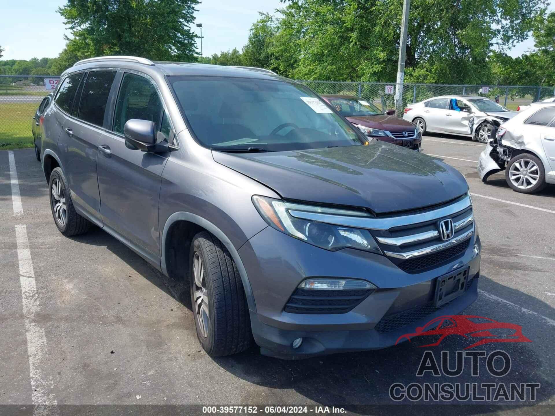 HONDA PILOT 2017 - 5FNYF6H55HB063015