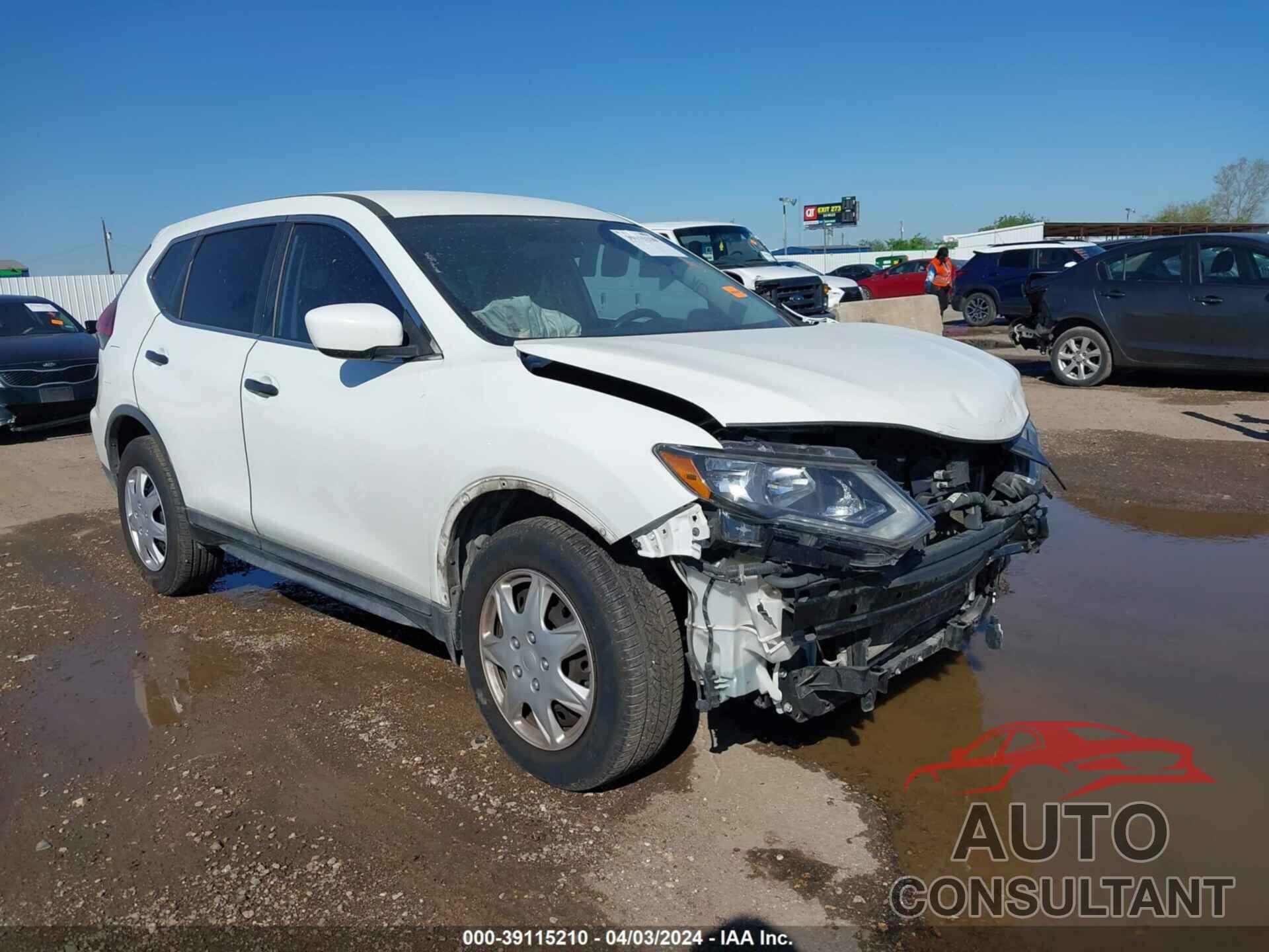 NISSAN ROGUE 2017 - KNMAT2MV9HP617851