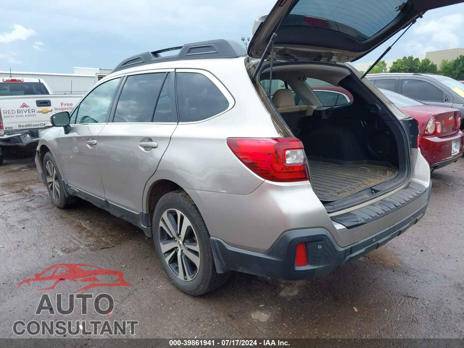 SUBARU OUTBACK 2018 - 4S4BSANC2J3290524