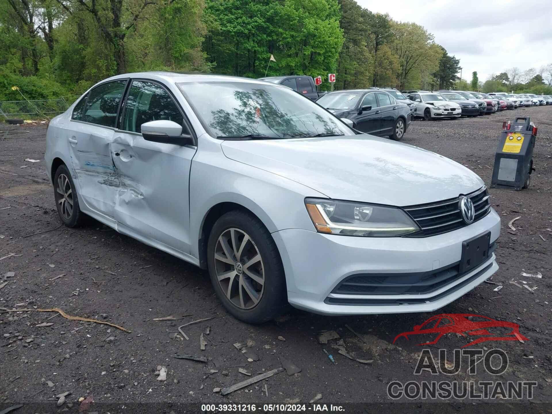 VOLKSWAGEN JETTA 2017 - 3VWDB7AJ5HM294805