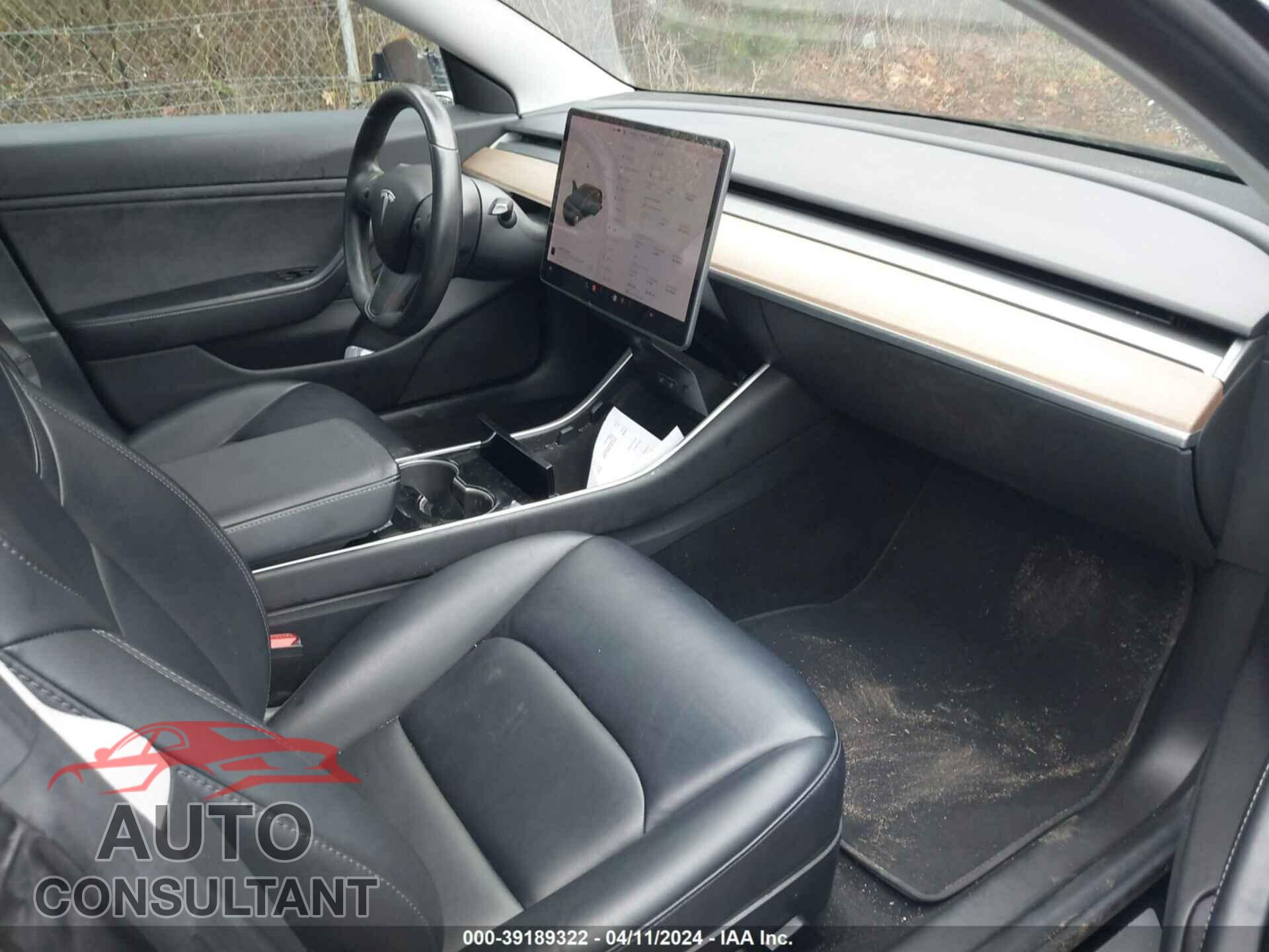 TESLA MODEL 3 2018 - 5YJ3E1EAXJF092596