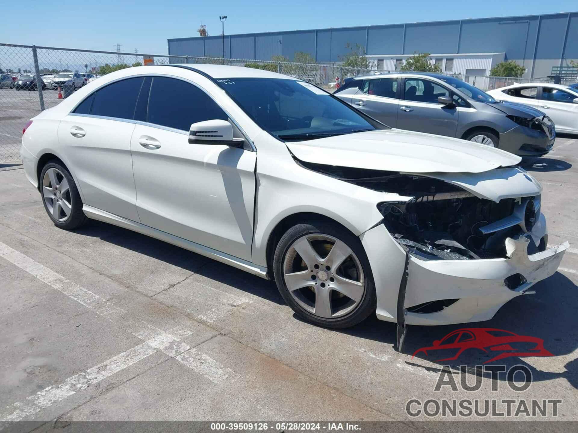 MERCEDES-BENZ CLA 250 2016 - WDDSJ4EB7GN374437