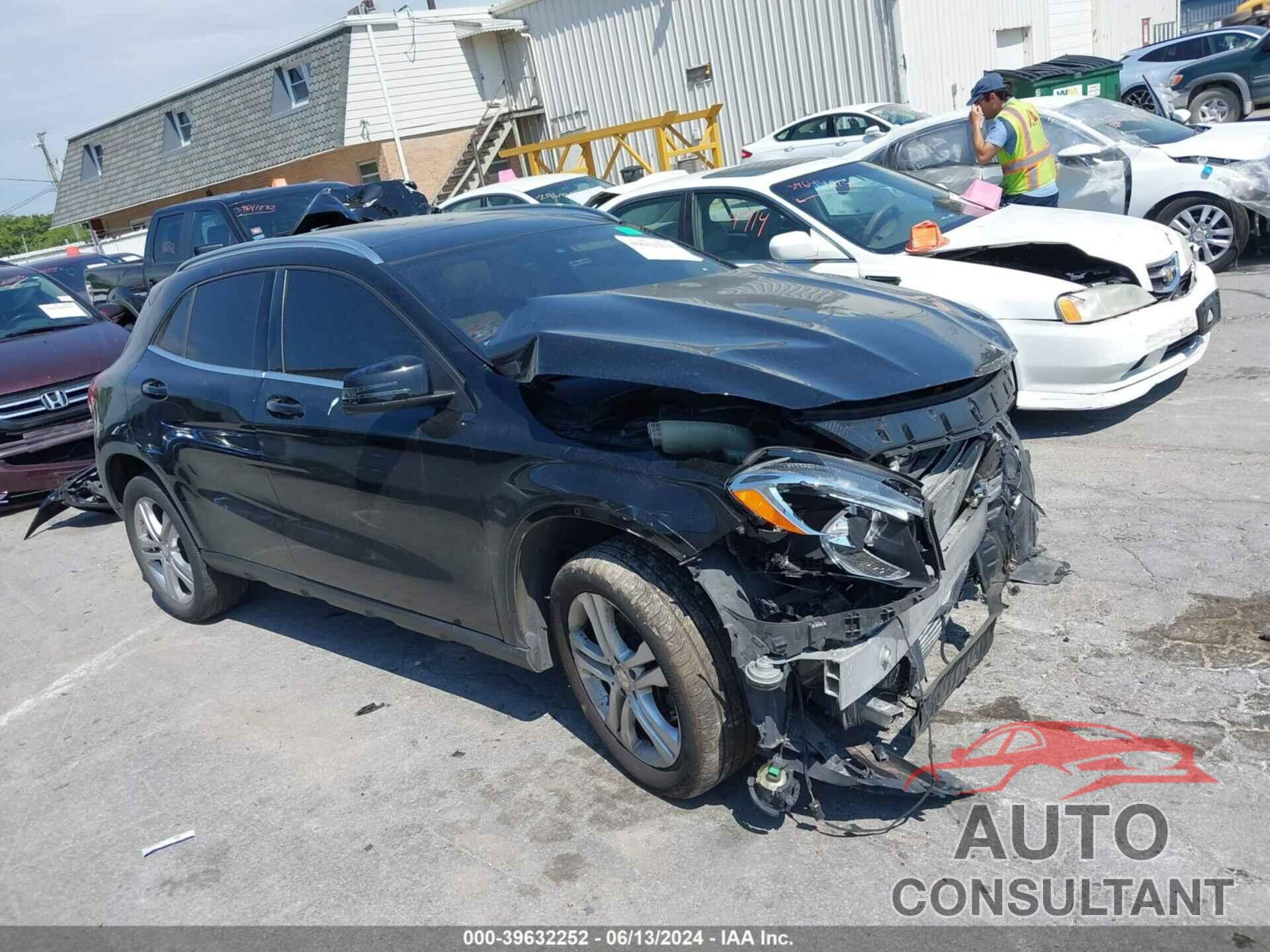 MERCEDES-BENZ GLA 250 2016 - WDCTG4EB4GJ203790