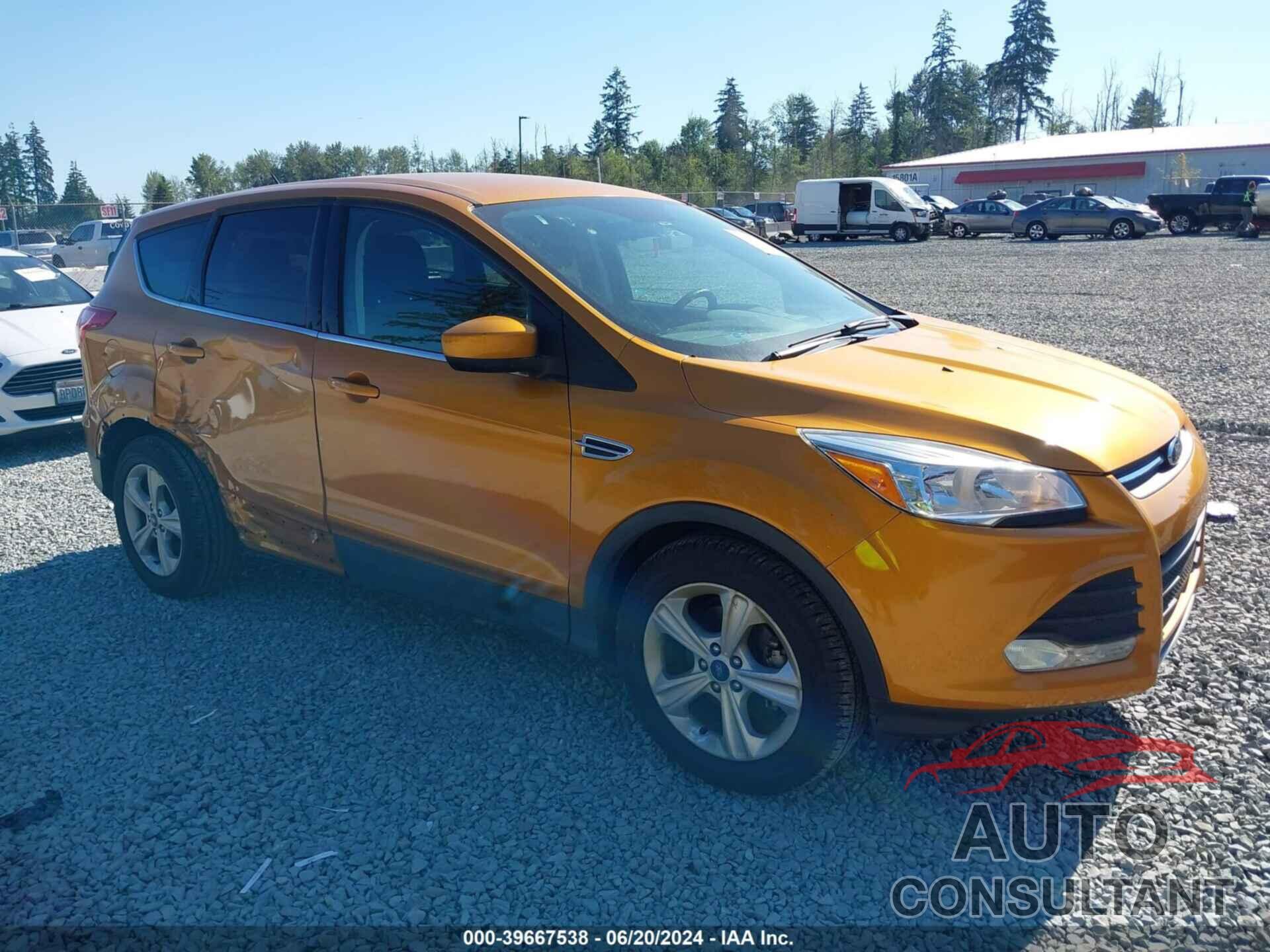 FORD ESCAPE 2016 - 1FMCU0G72GUC00431