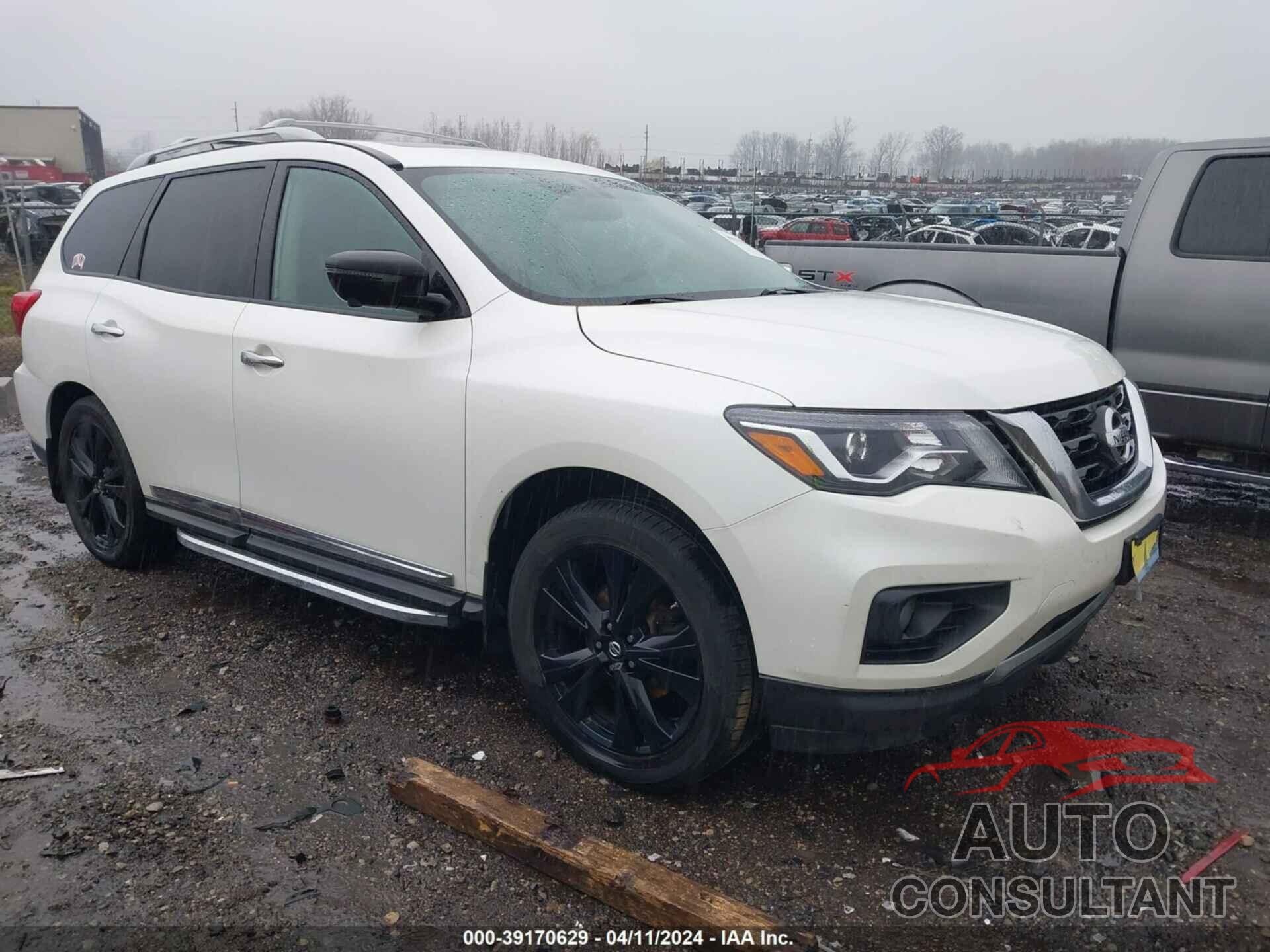 NISSAN PATHFINDER 2017 - 5N1DR2MM6HC658945