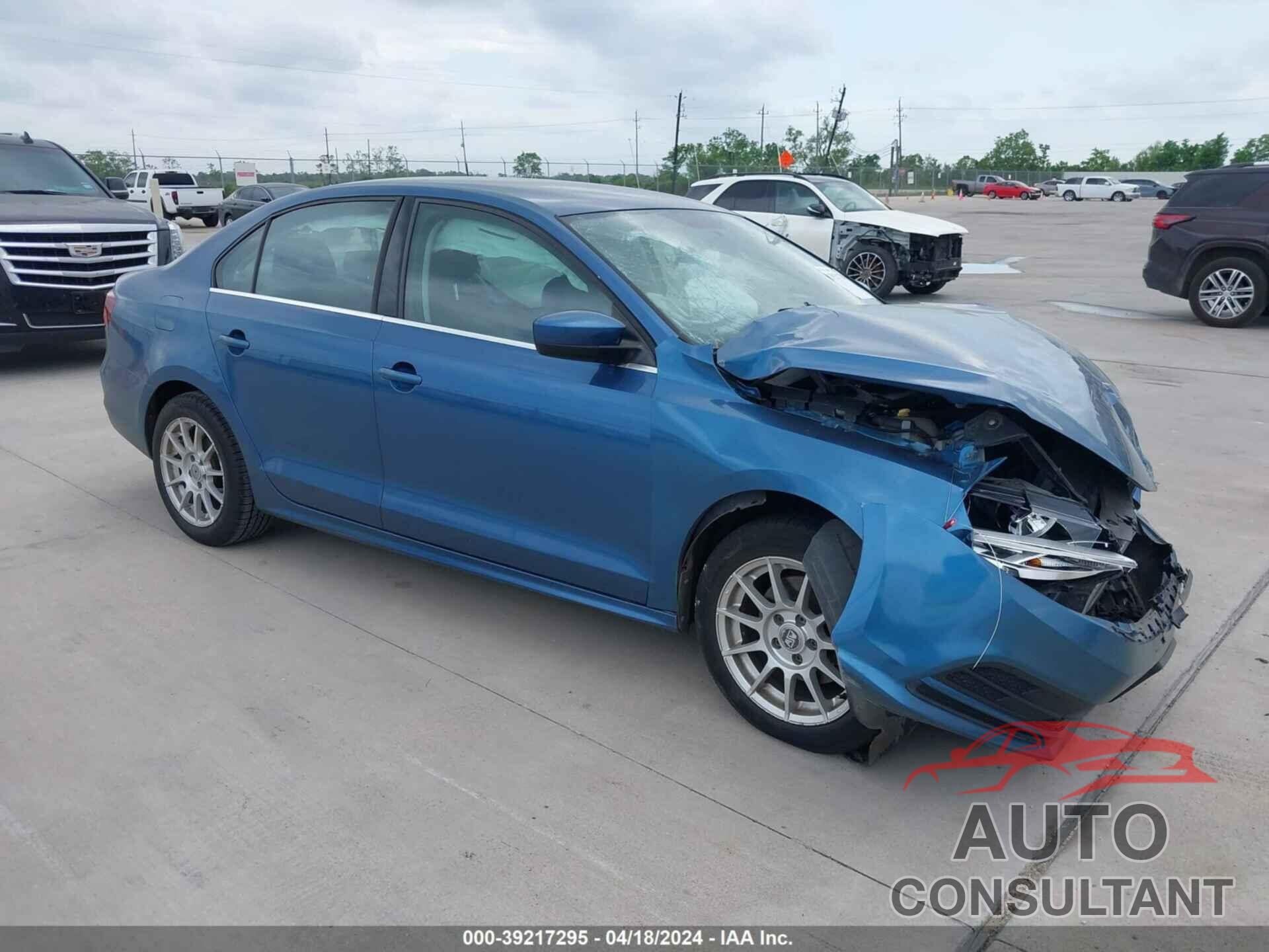 VOLKSWAGEN JETTA 2017 - 3VW2B7AJ3HM303945