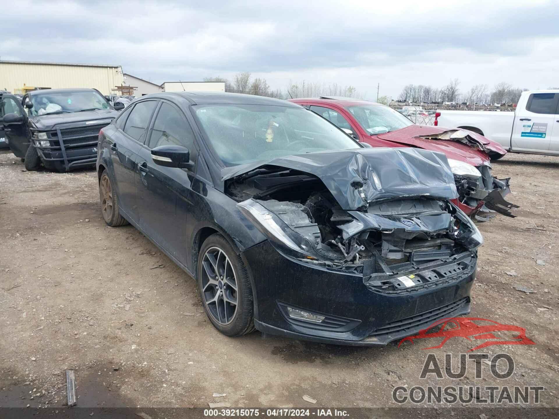 FORD FOCUS 2018 - 1FADP3H23JL203538