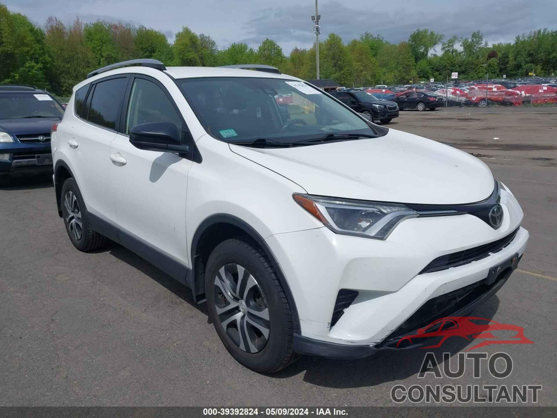 TOYOTA RAV4 2018 - JTMBFREV7JD226093