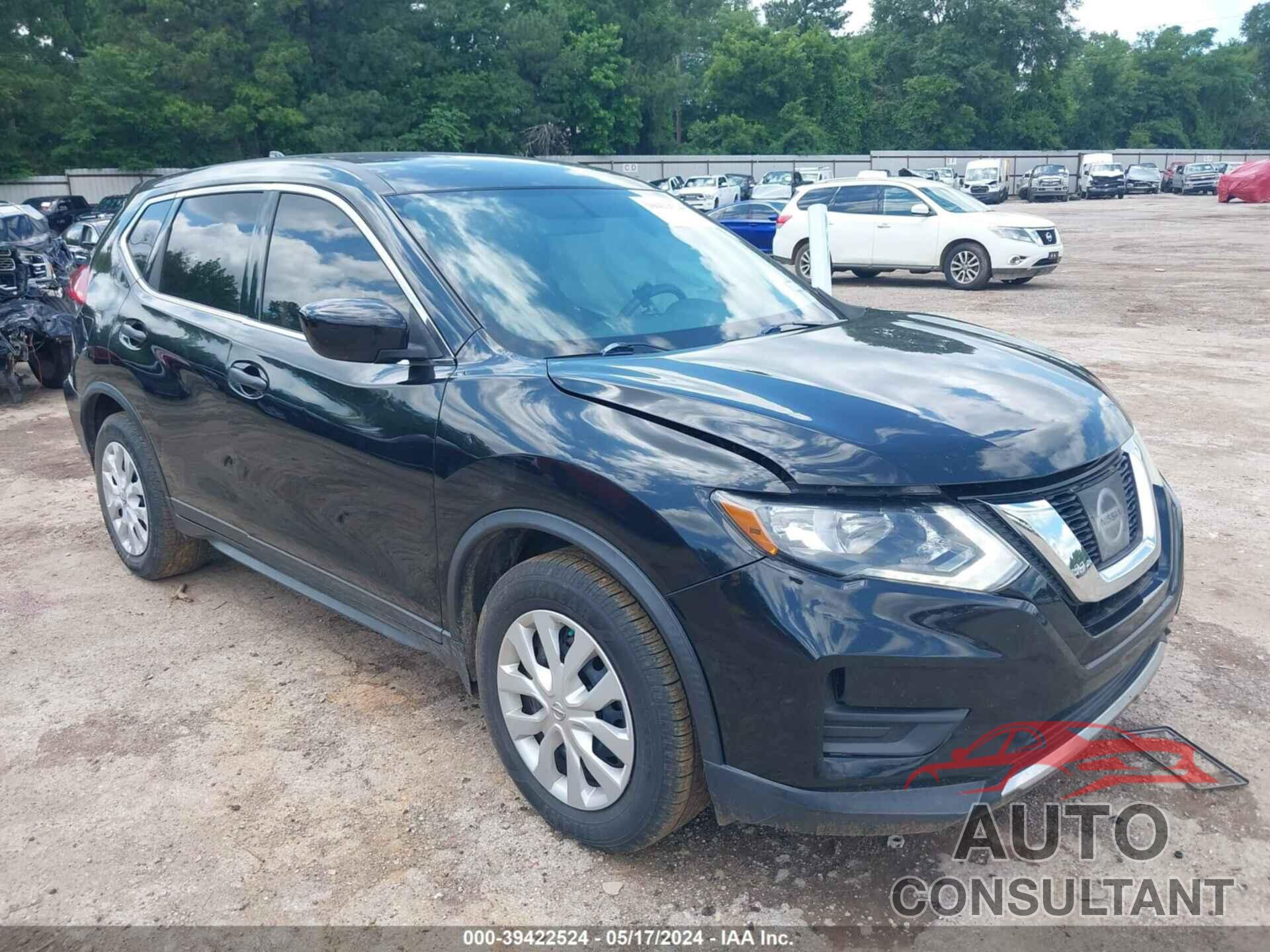 NISSAN ROGUE 2017 - KNMAT2MT3HP571870