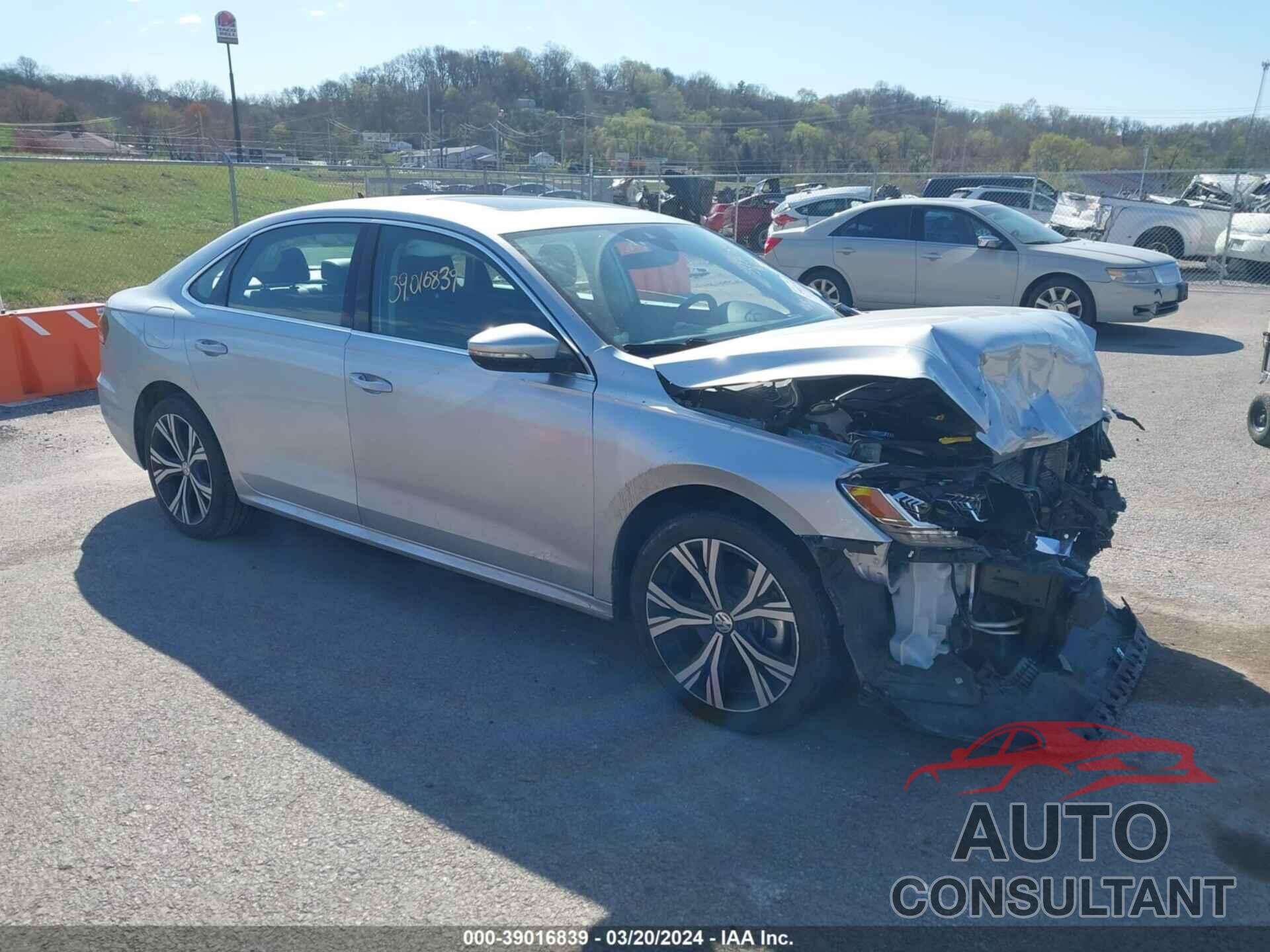VOLKSWAGEN PASSAT 2021 - 1VWSA7A30MC002677