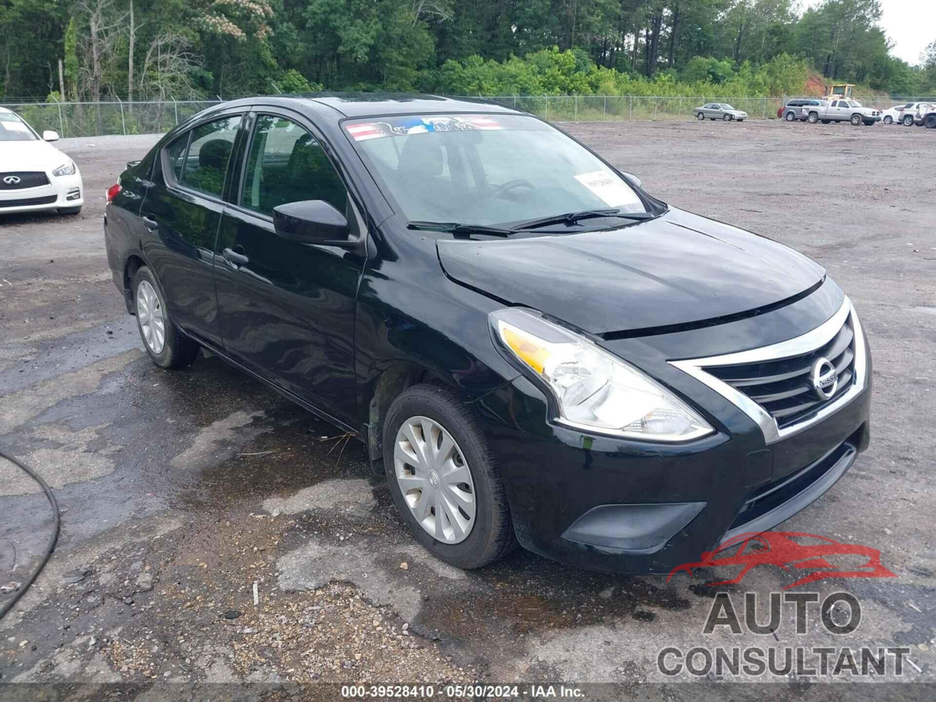 NISSAN VERSA 2019 - 3N1CN7AP2KL820995