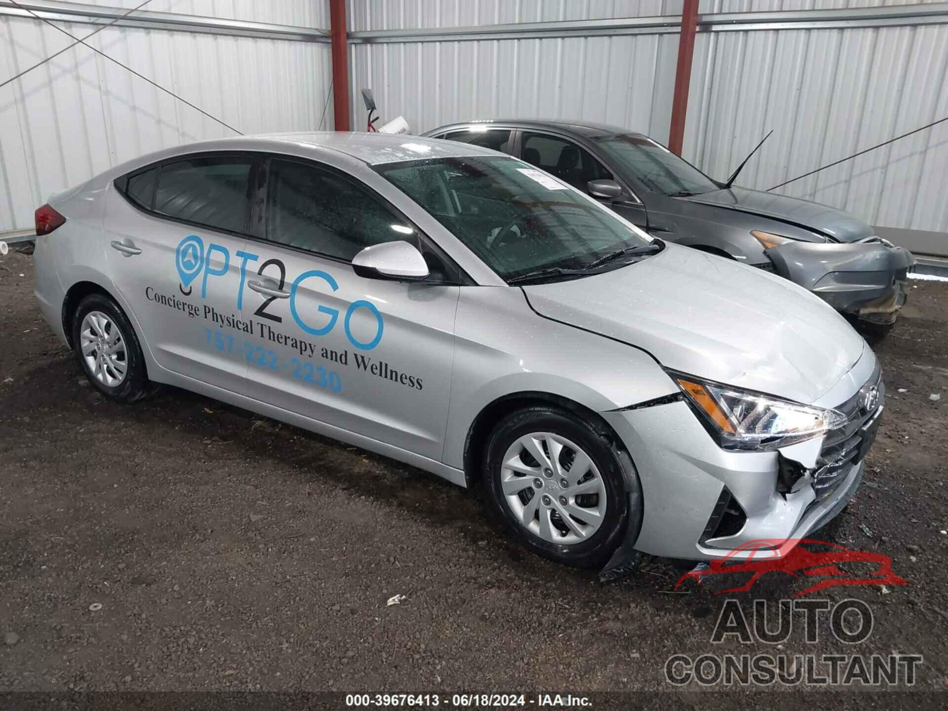 HYUNDAI ELANTRA 2019 - 5NPD74LF4KH438353