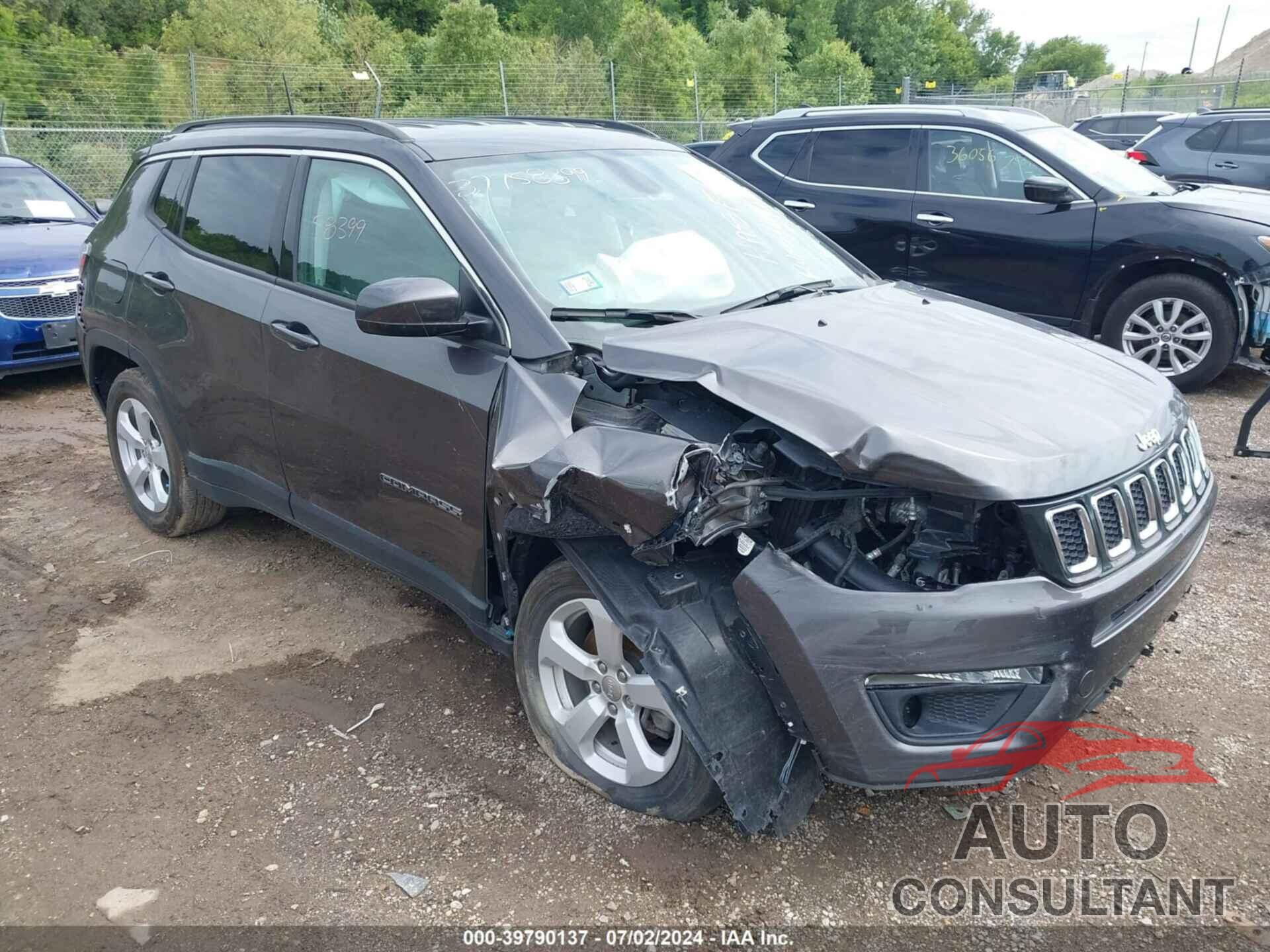 JEEP COMPASS 2018 - 3C4NJCBB2JT489251