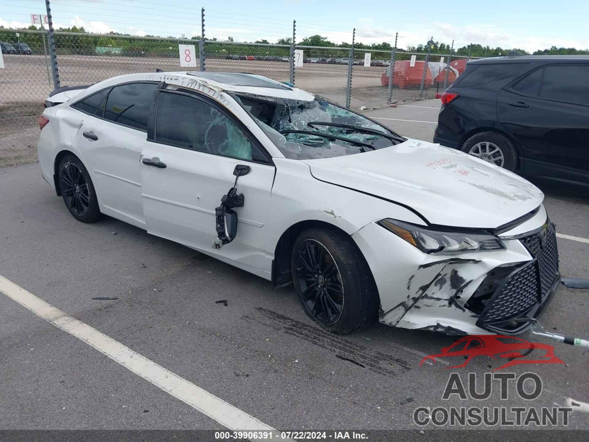 TOYOTA AVALON 2021 - 4T1EZ1FB1MU056517