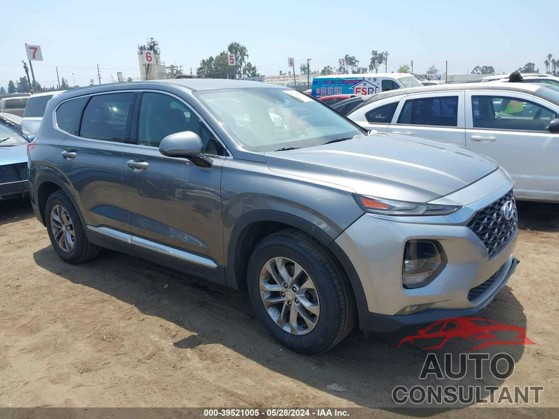 HYUNDAI SANTA FE 2019 - 5NMS33AD0KH000439