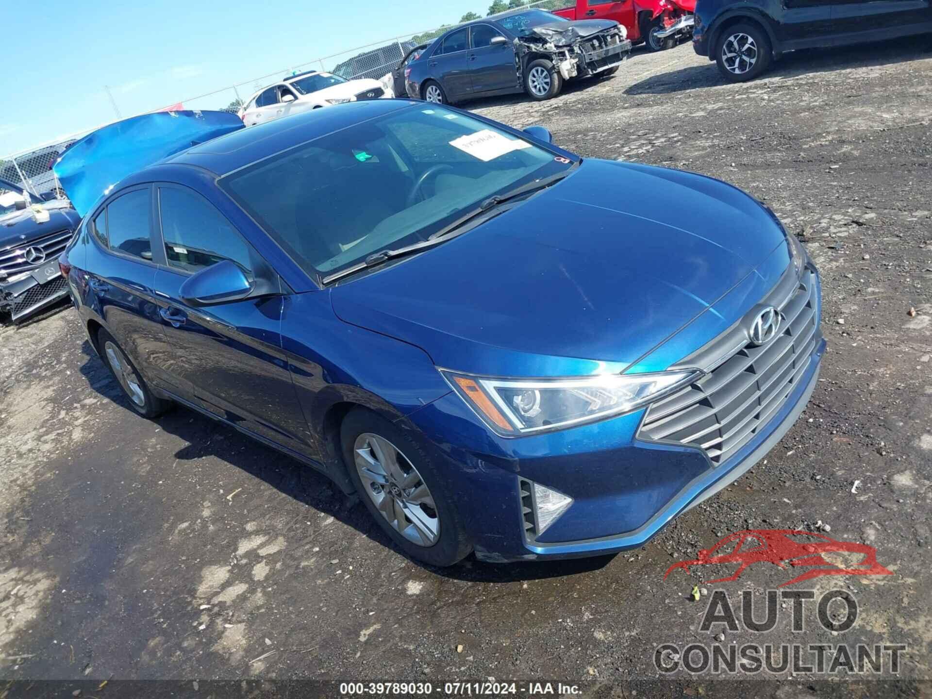 HYUNDAI ELANTRA 2019 - 5NPD84LF7KH479900