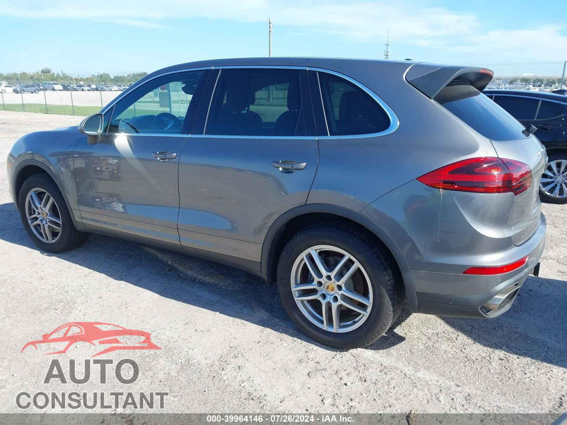 PORSCHE CAYENNE 2016 - WP1AA2A27GLA10643