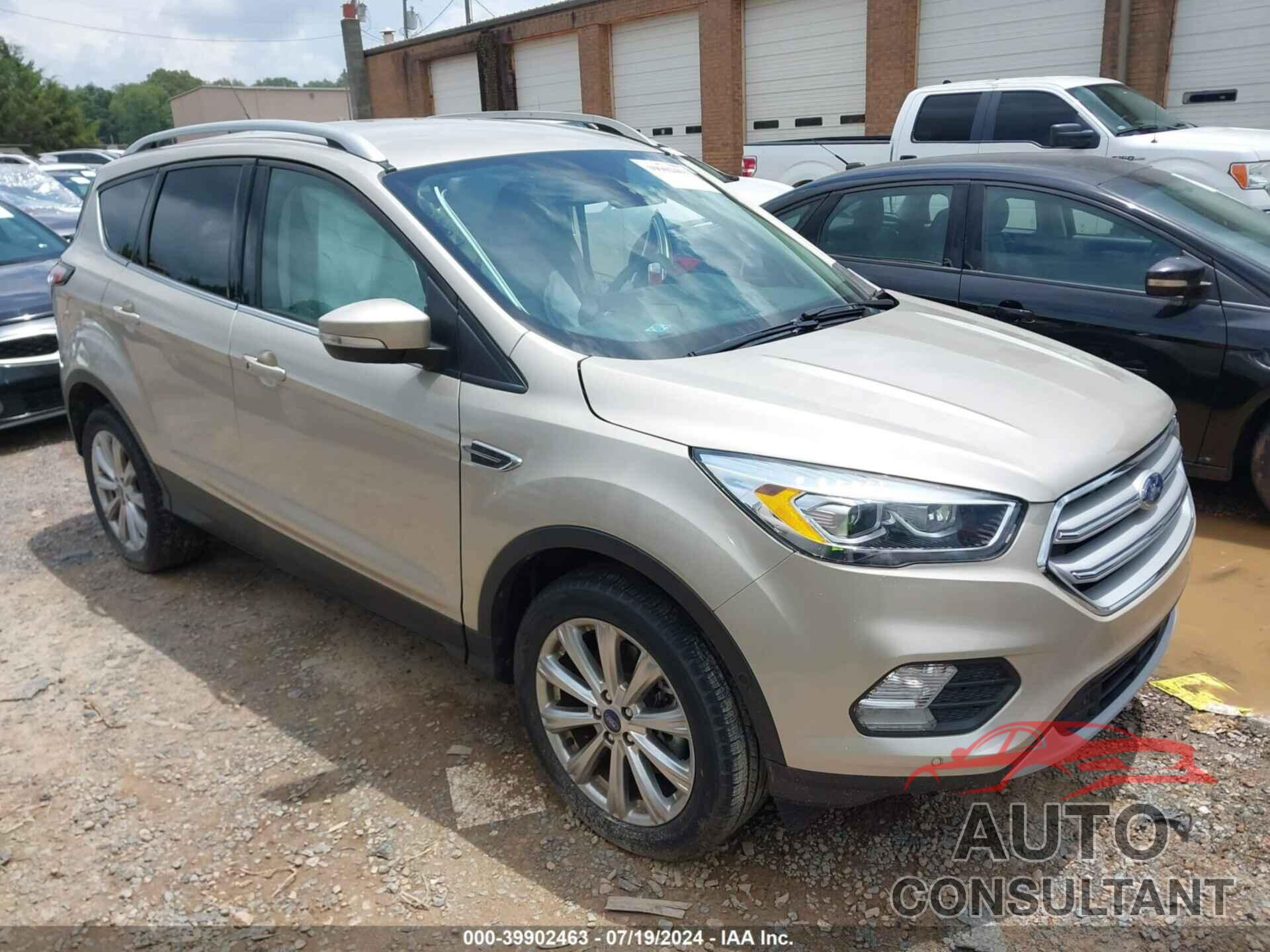 FORD ESCAPE 2018 - 1FMCU0J9XJUB95559